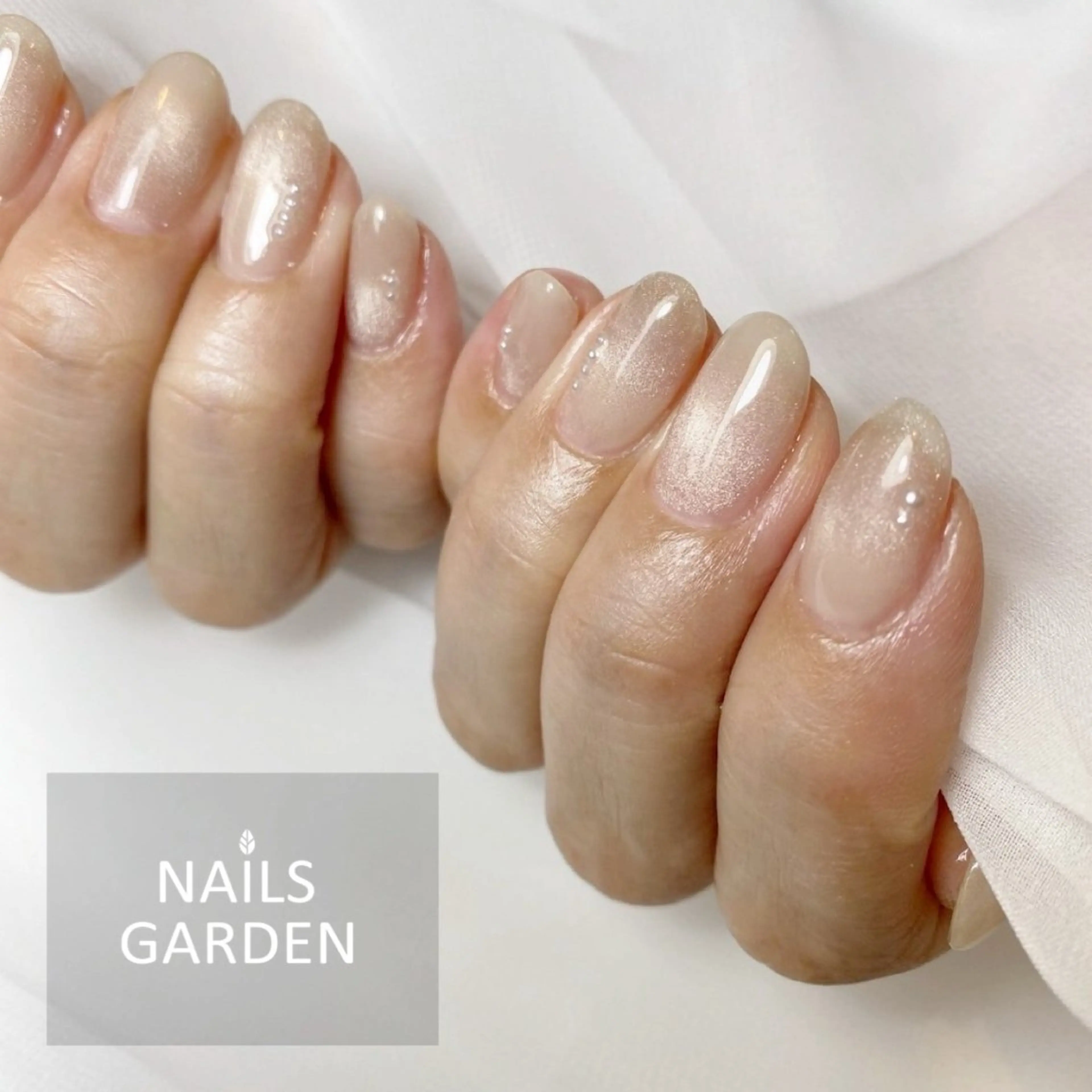 ネイル マグネットネイル ネイルズ ガーデン🌿のネイルデザイン