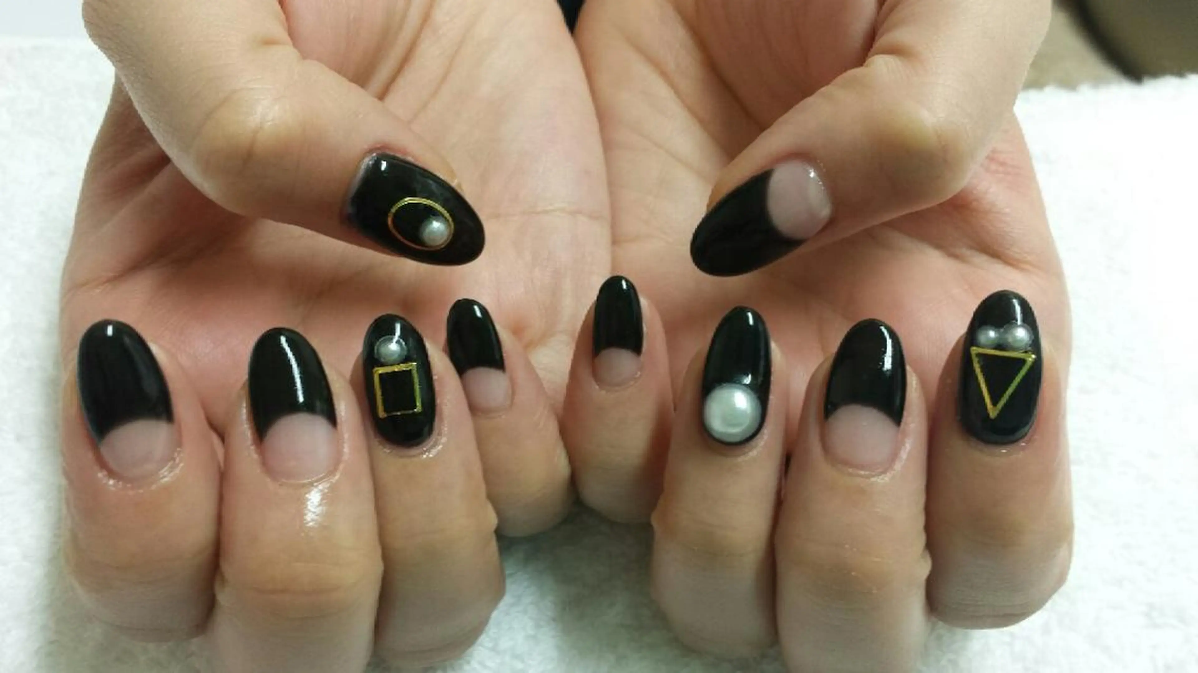 ネイル 河野ちえ (雑誌掲載サロン)のネイルデザイン