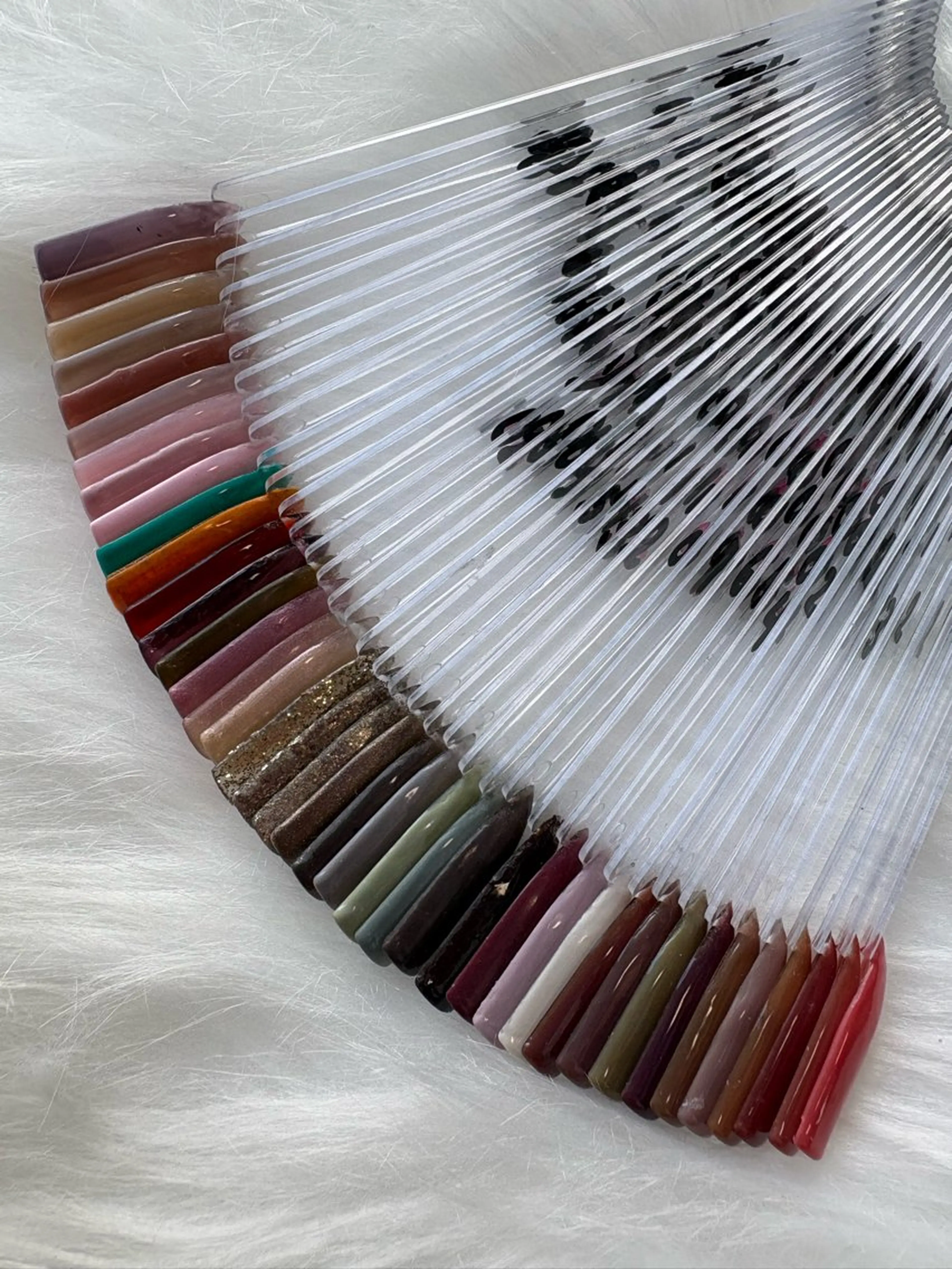 ネイル ネイル スゥリールのネイルデザイン