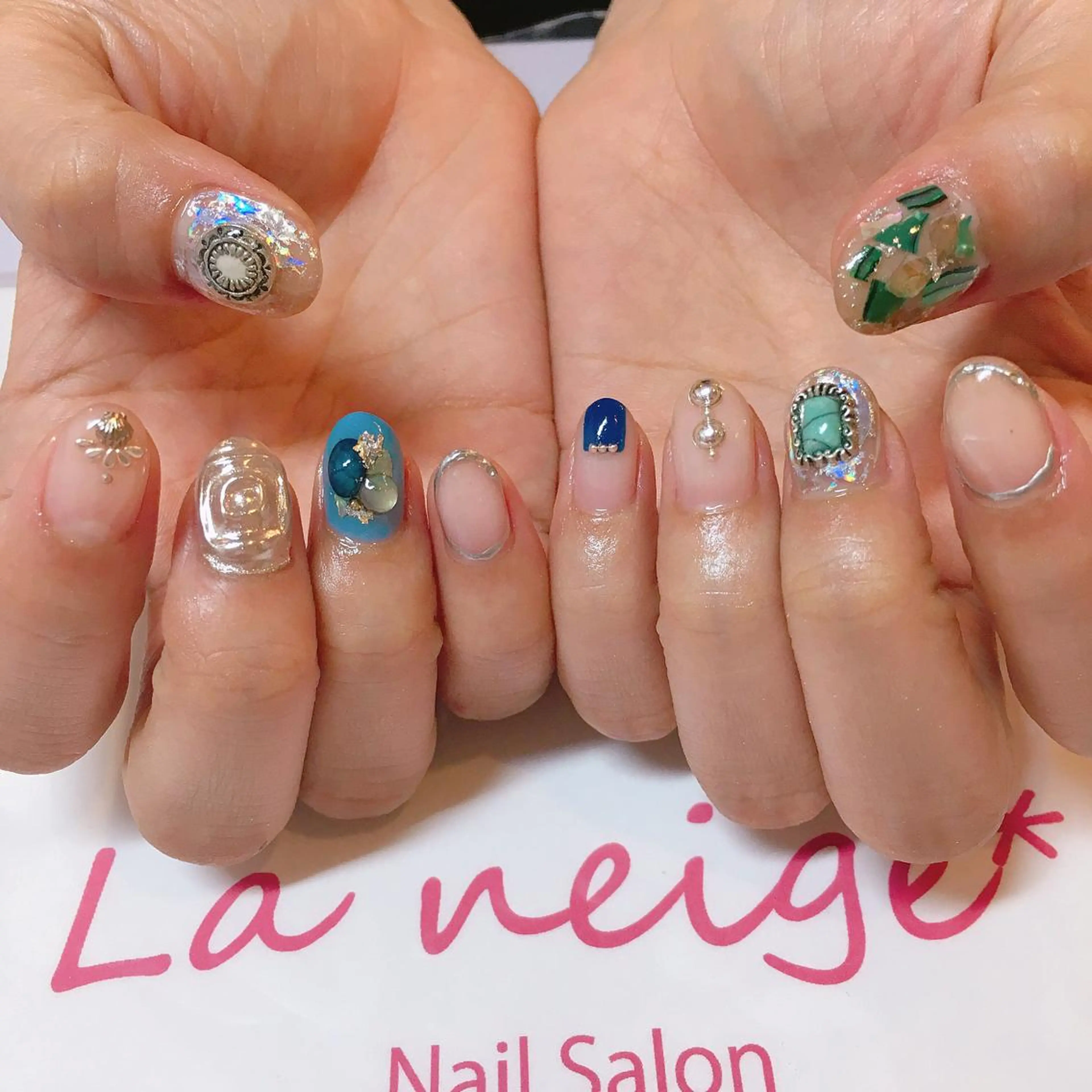 ネイル La neige* yuki 🥯🍑のネイルデザイン