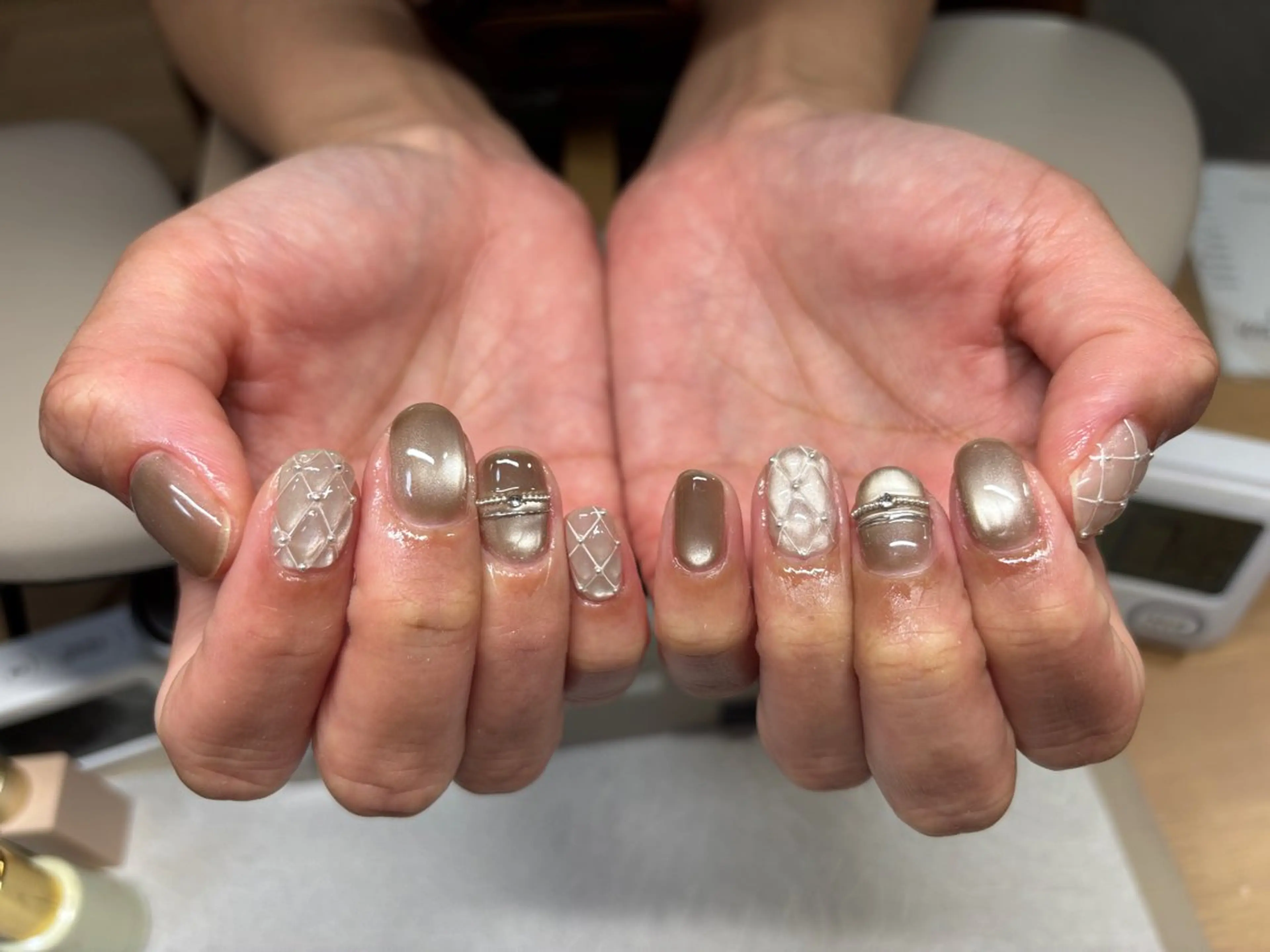 ネイル ハンドネイル 徳山 里美のネイルデザイン