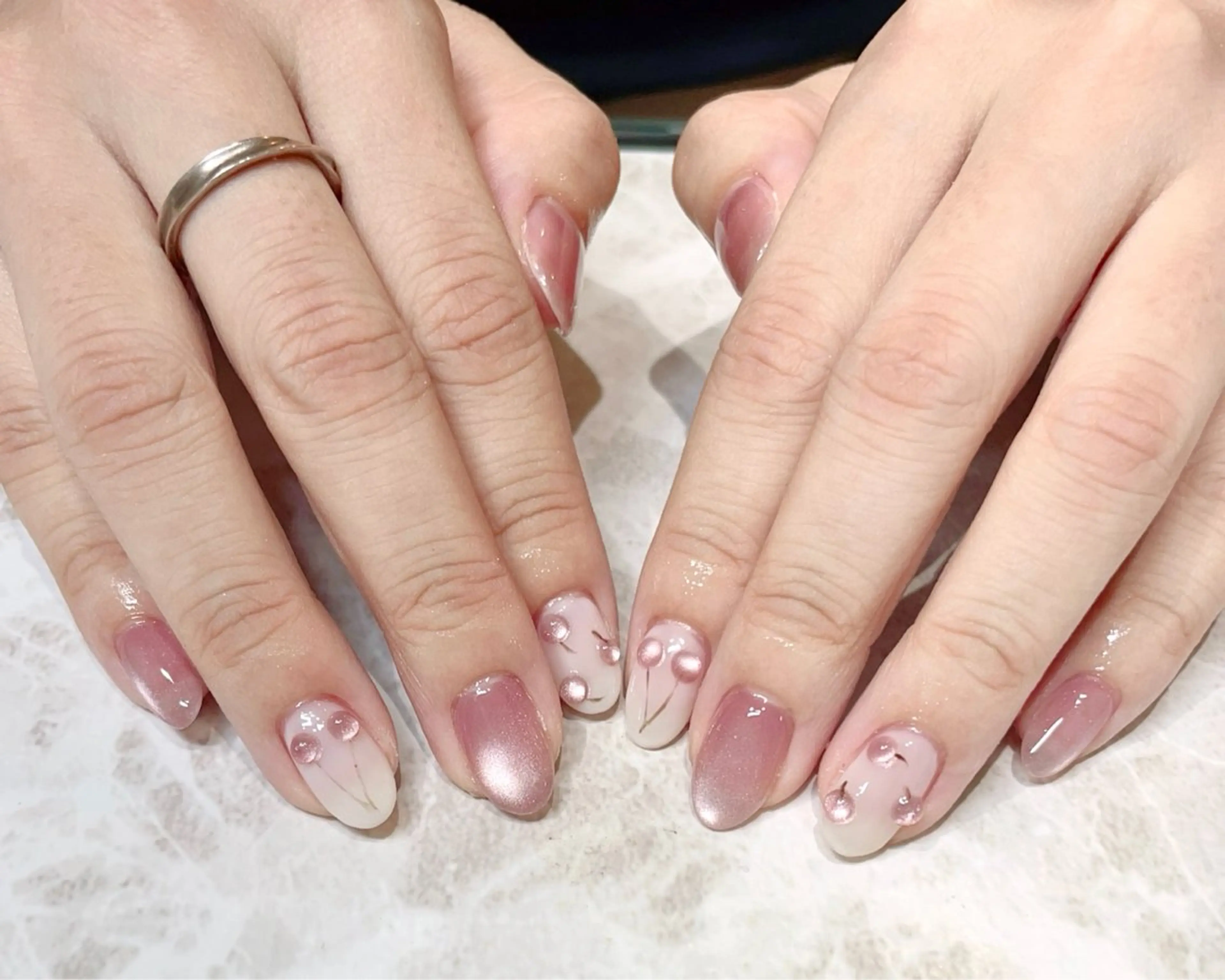 ネイル ハンドネイル 🐾佐藤 りえ🐾のネイルデザイン