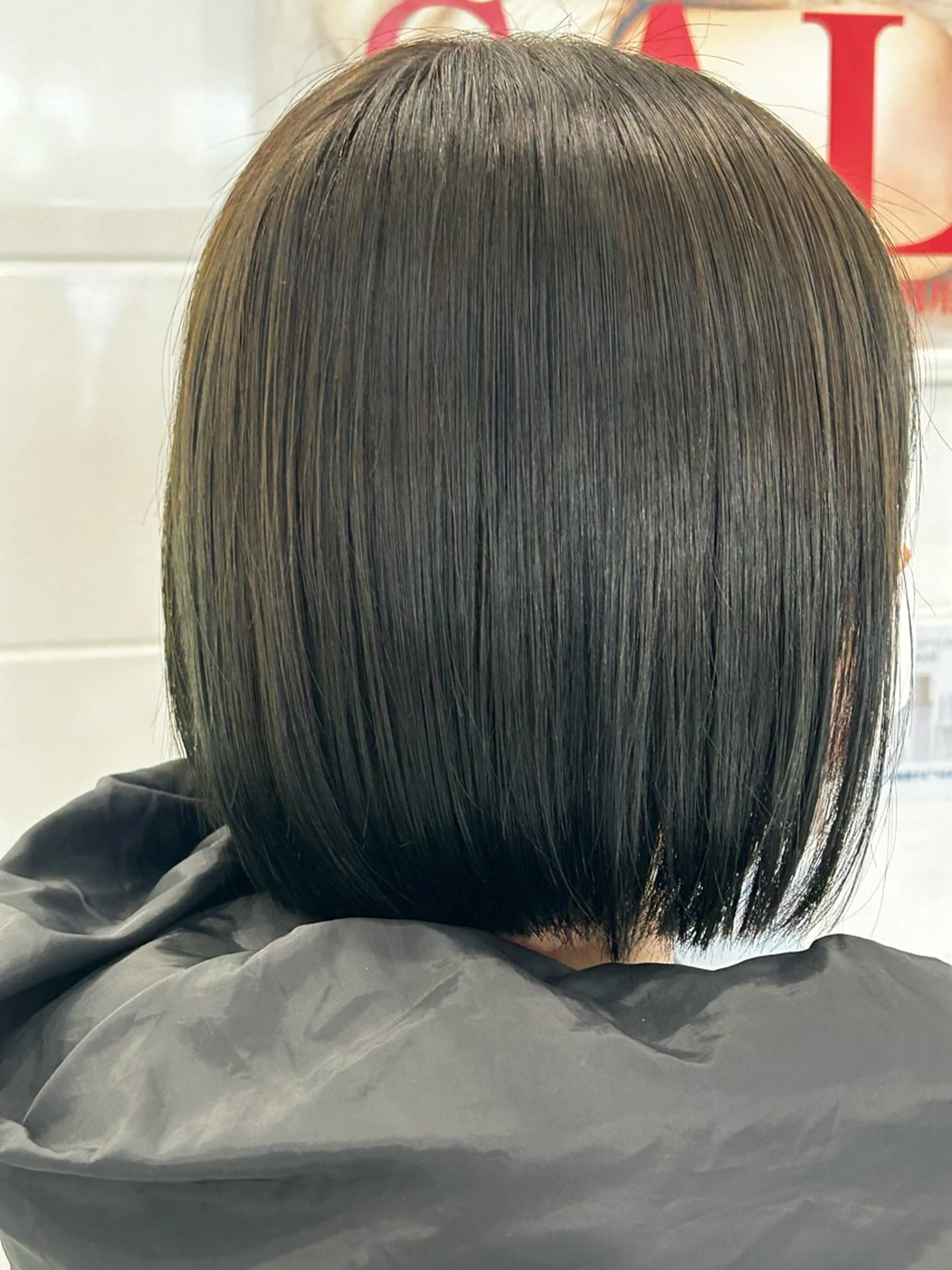 ショート カラー 透明感カラー ヘアカラー ZELEイオンタウン名西所属・池田 翔元のヘアスタイル