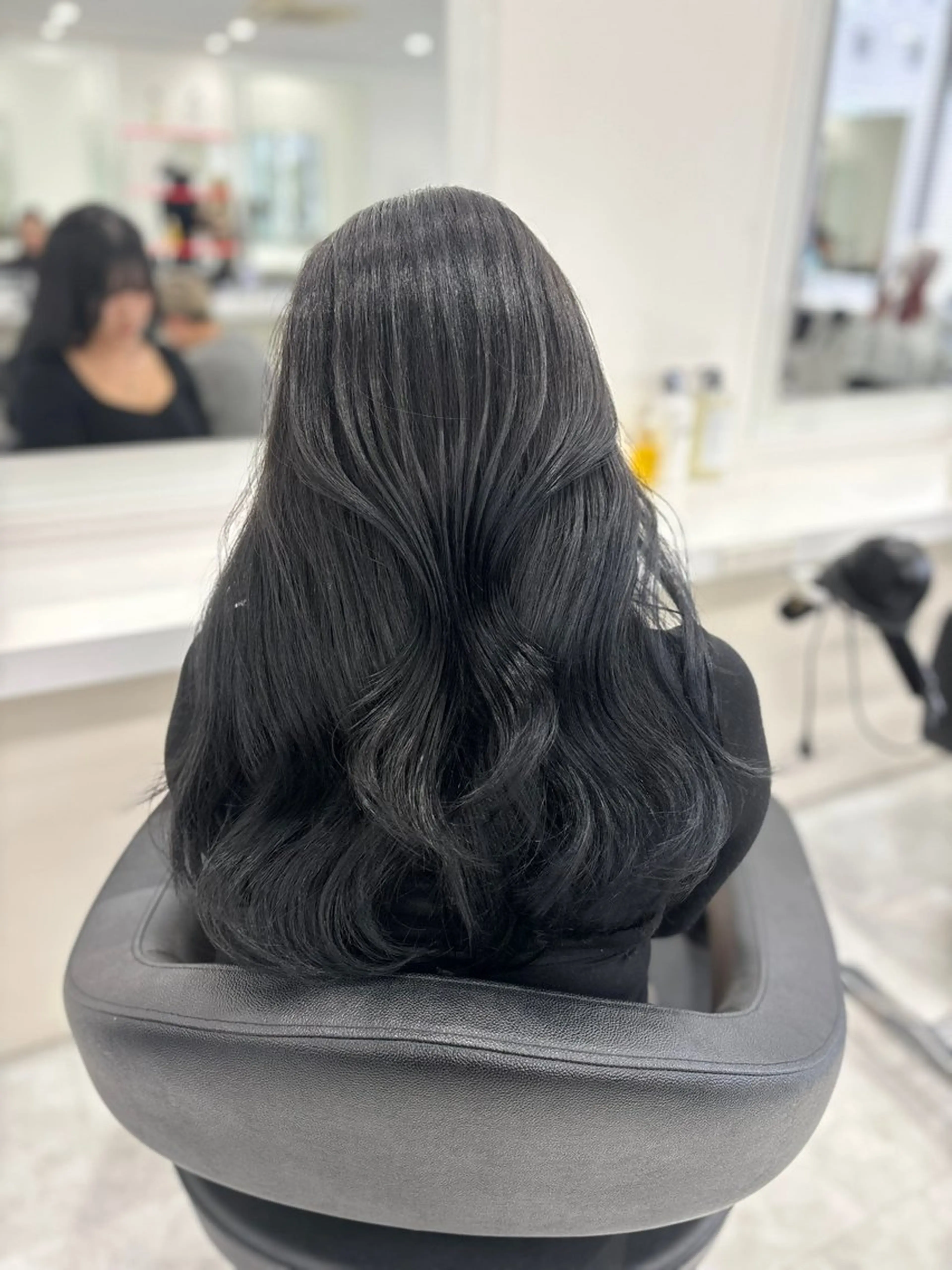 ロング トリートメント まろっと艶感ブラウン ベージュ🤍まなかのヘアスタイル