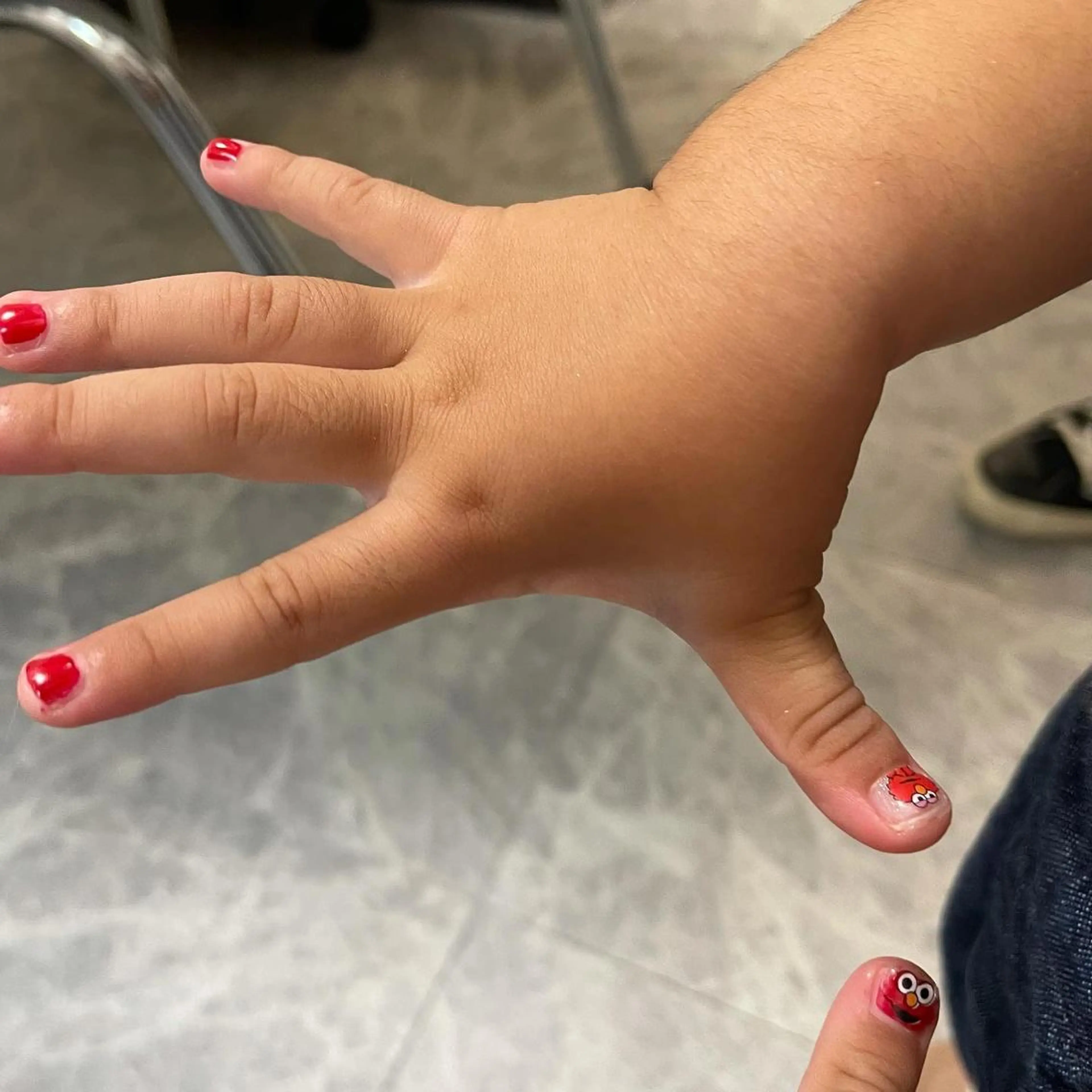 ネイル nail.gorin所属・吉村 優子のネイルデザイン