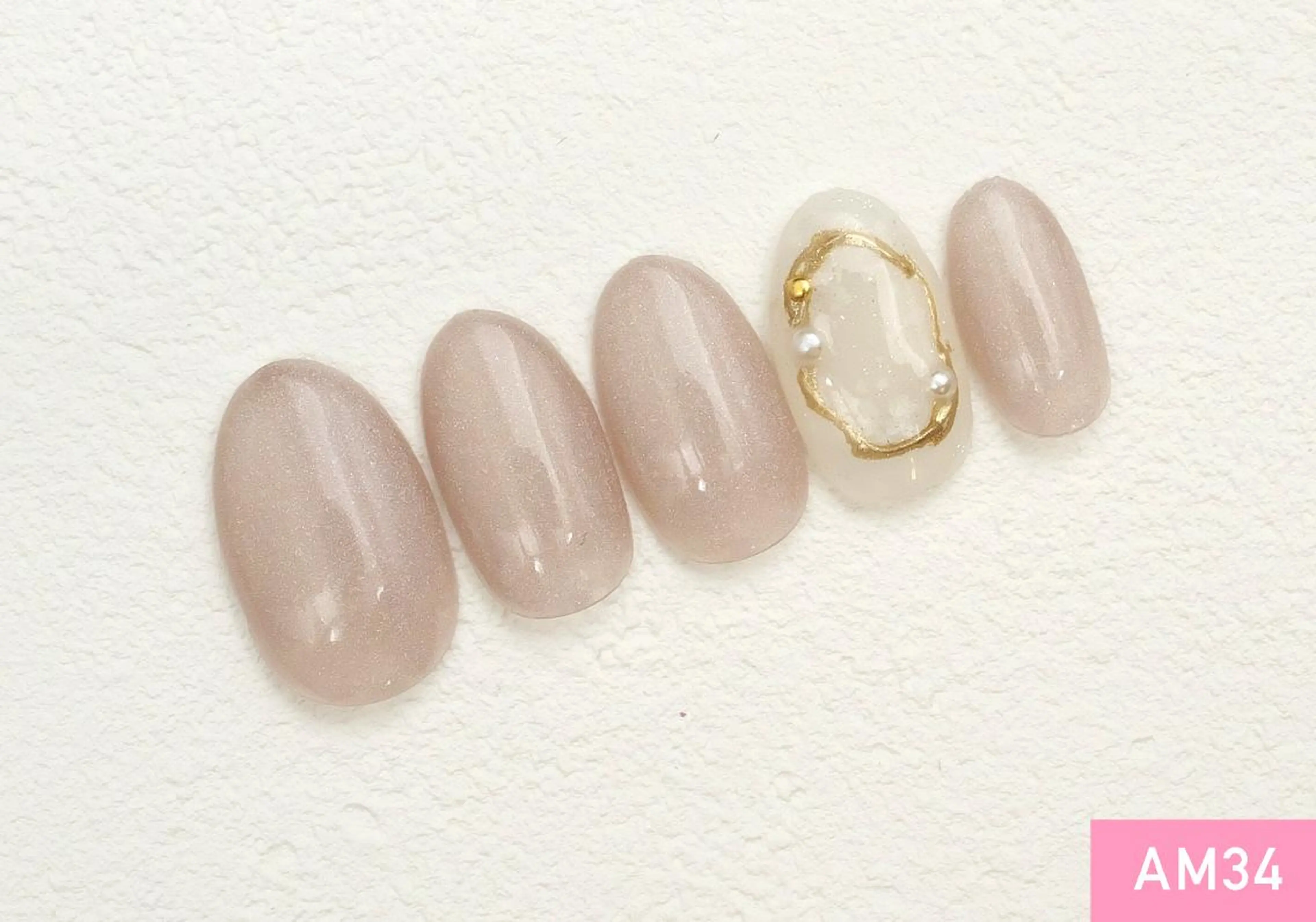 ネイル シルバー 新橋🫧 Nailのネイルデザイン