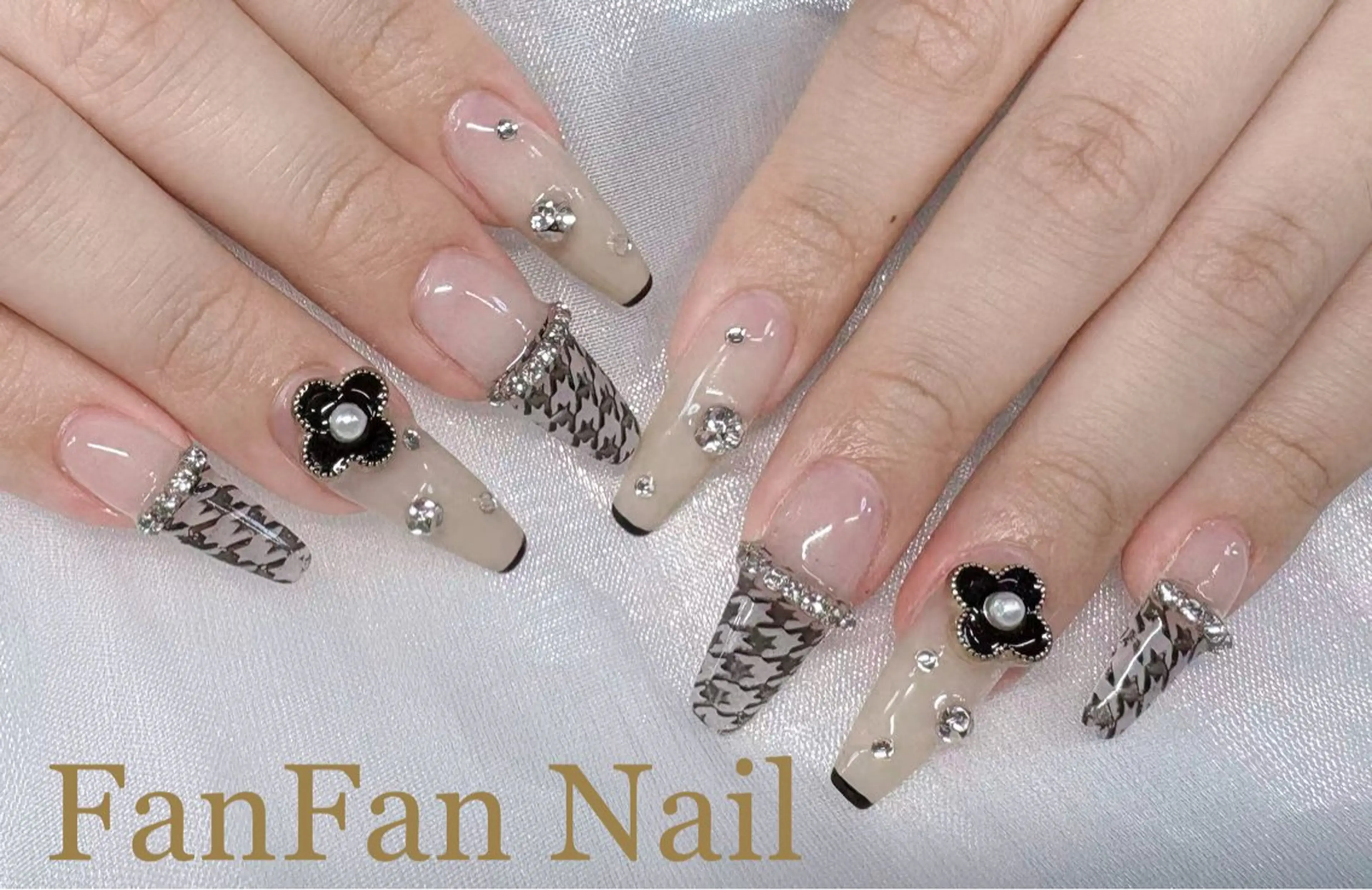 チップ長さ出し150分やり放題¥13990→11990の写真