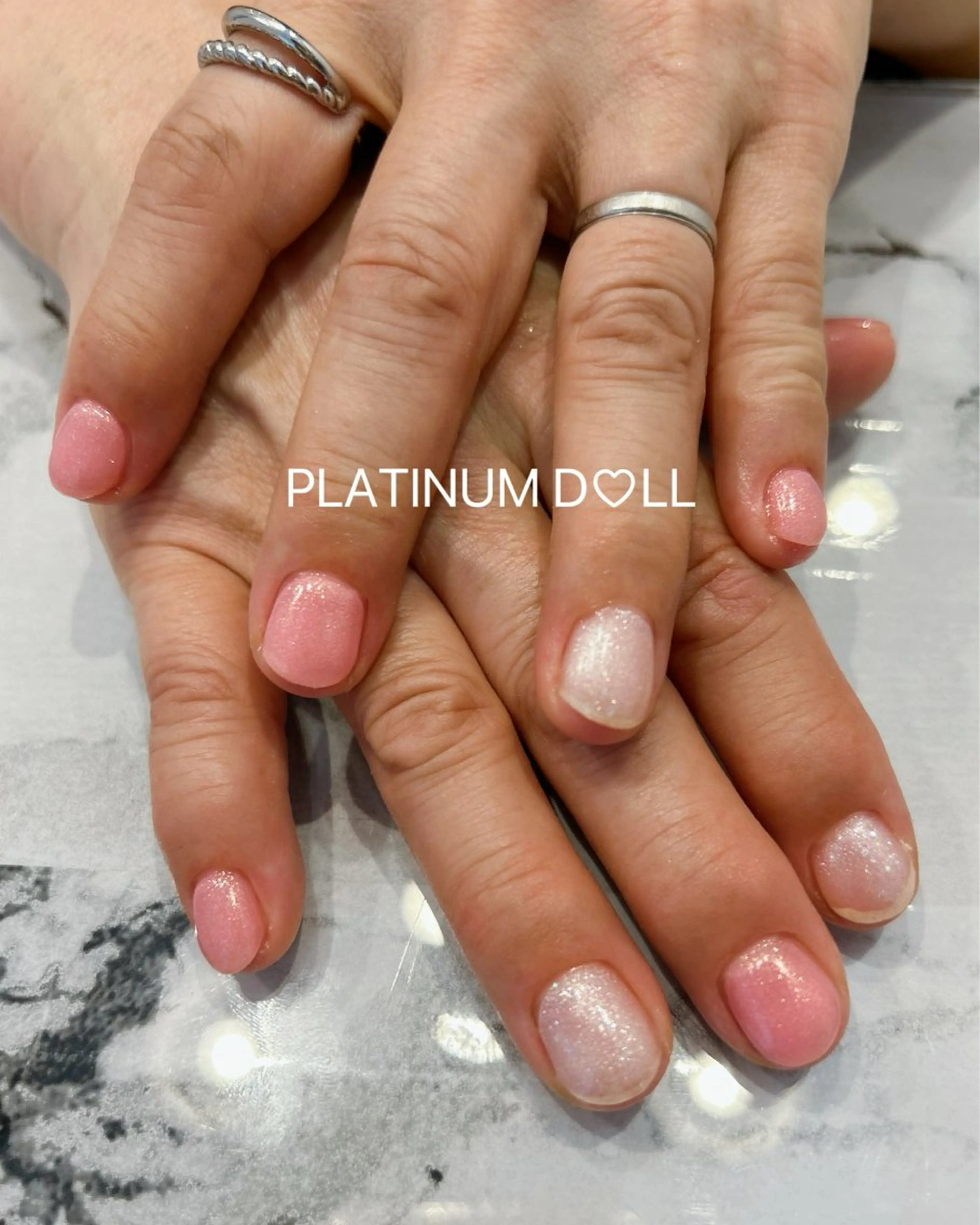 ネイル グラデーション オフィスネイル ワンカラーネイル シンプルネイル ハンドネイル 🎀大人nail /NOISMはな🎀のネイルデザイン