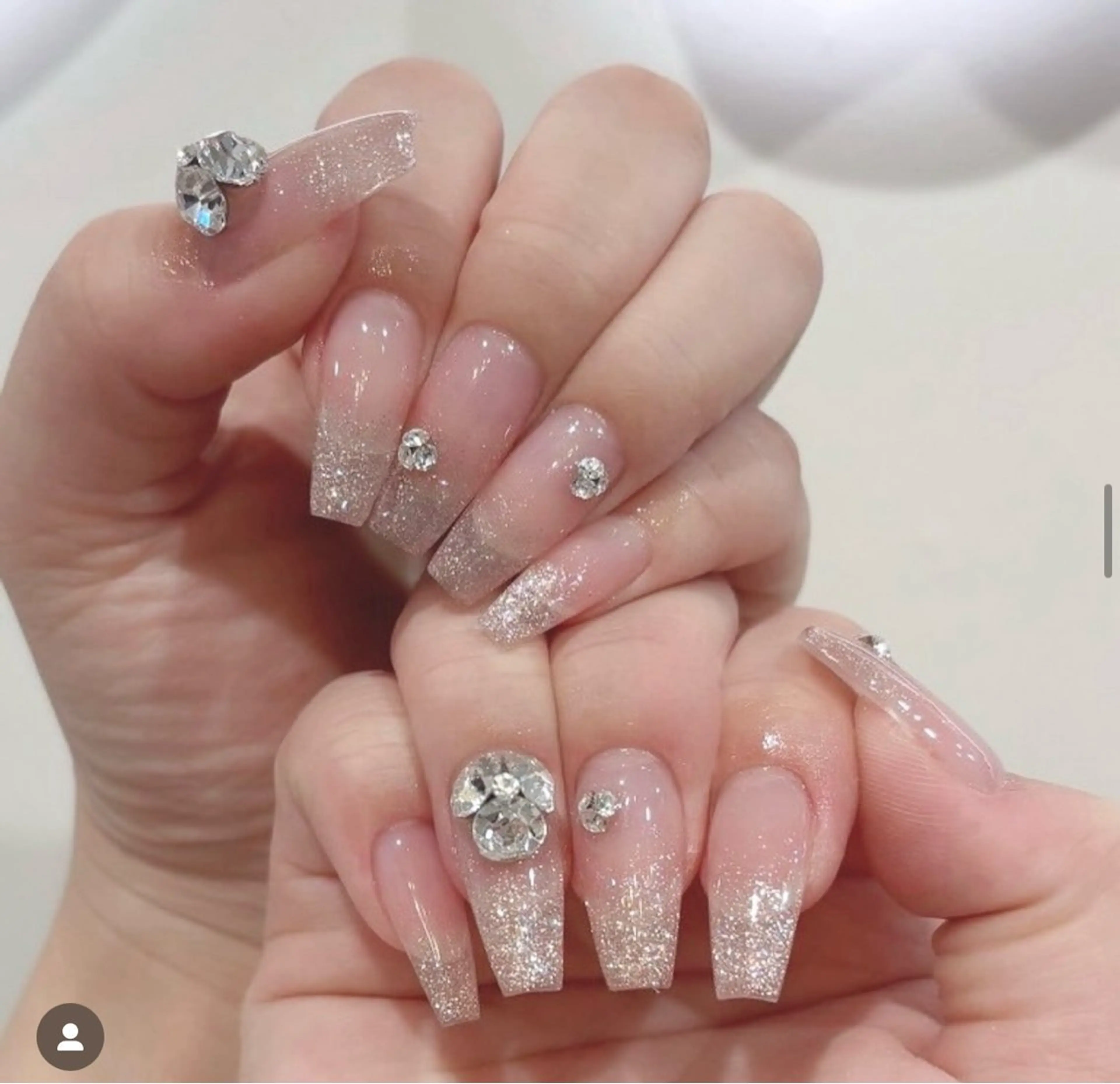 ネイル ジェルネイル 韓国ネイル マグネットネイル ネイルチップ 冬ネイル Lenie Nail Salonのネイルデザイン