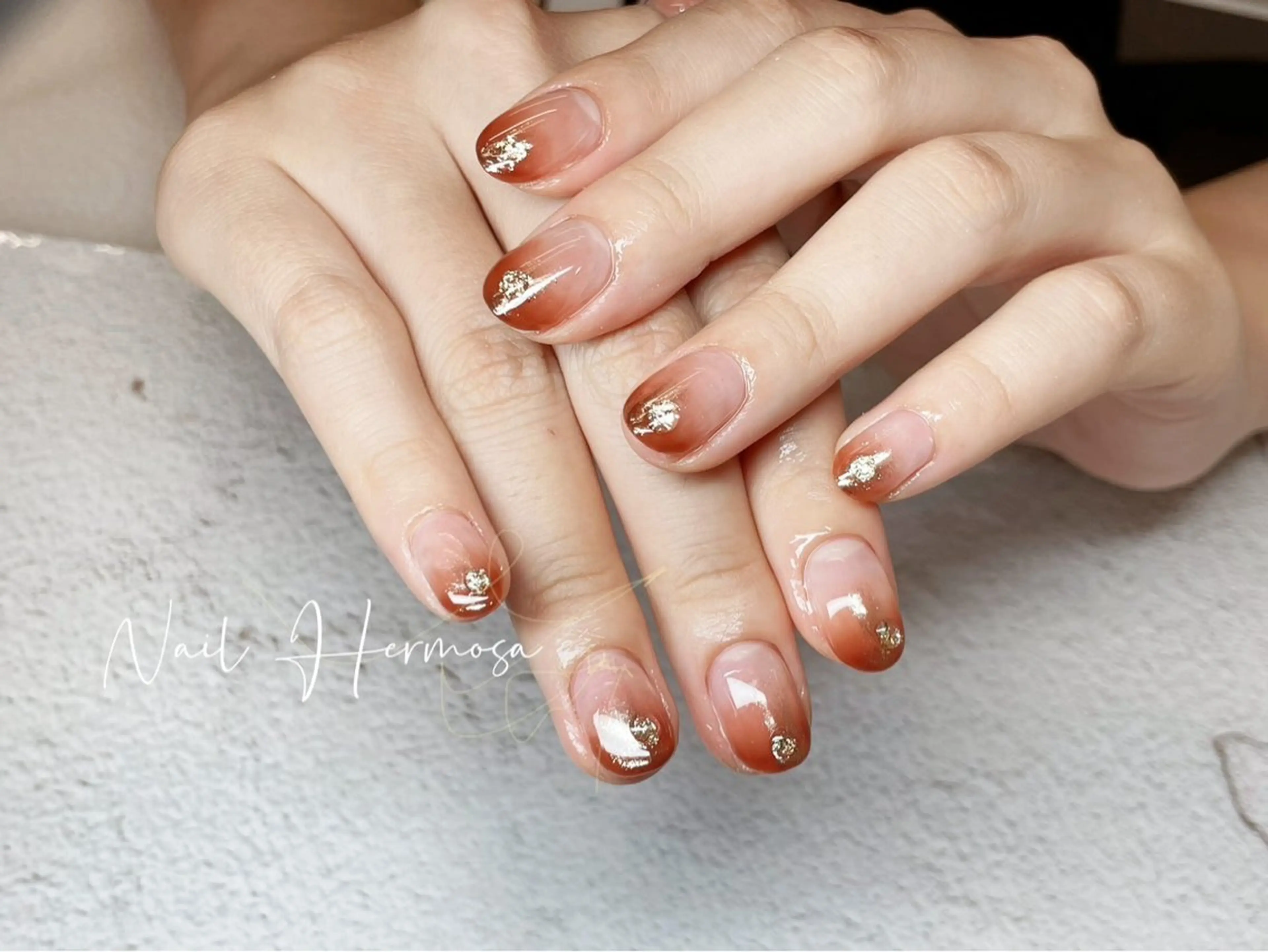 ネイル 長さ出し フラッシュネイル フットネイル ジェルネイル マグネットネイル ハンドネイル エルモサ YURIKAのネイルデザイン