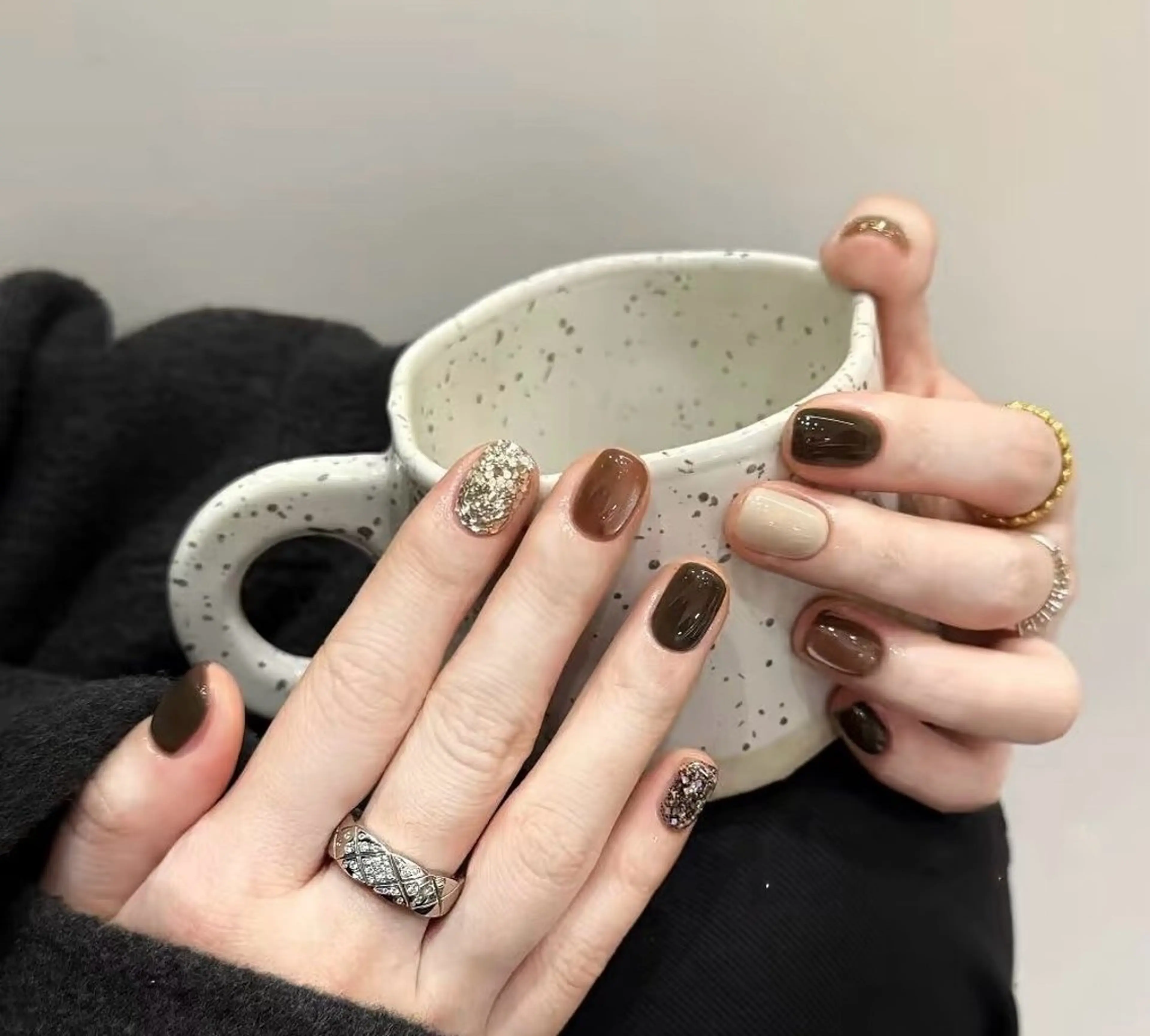 ネイル 高木 維麗絲のネイルデザイン