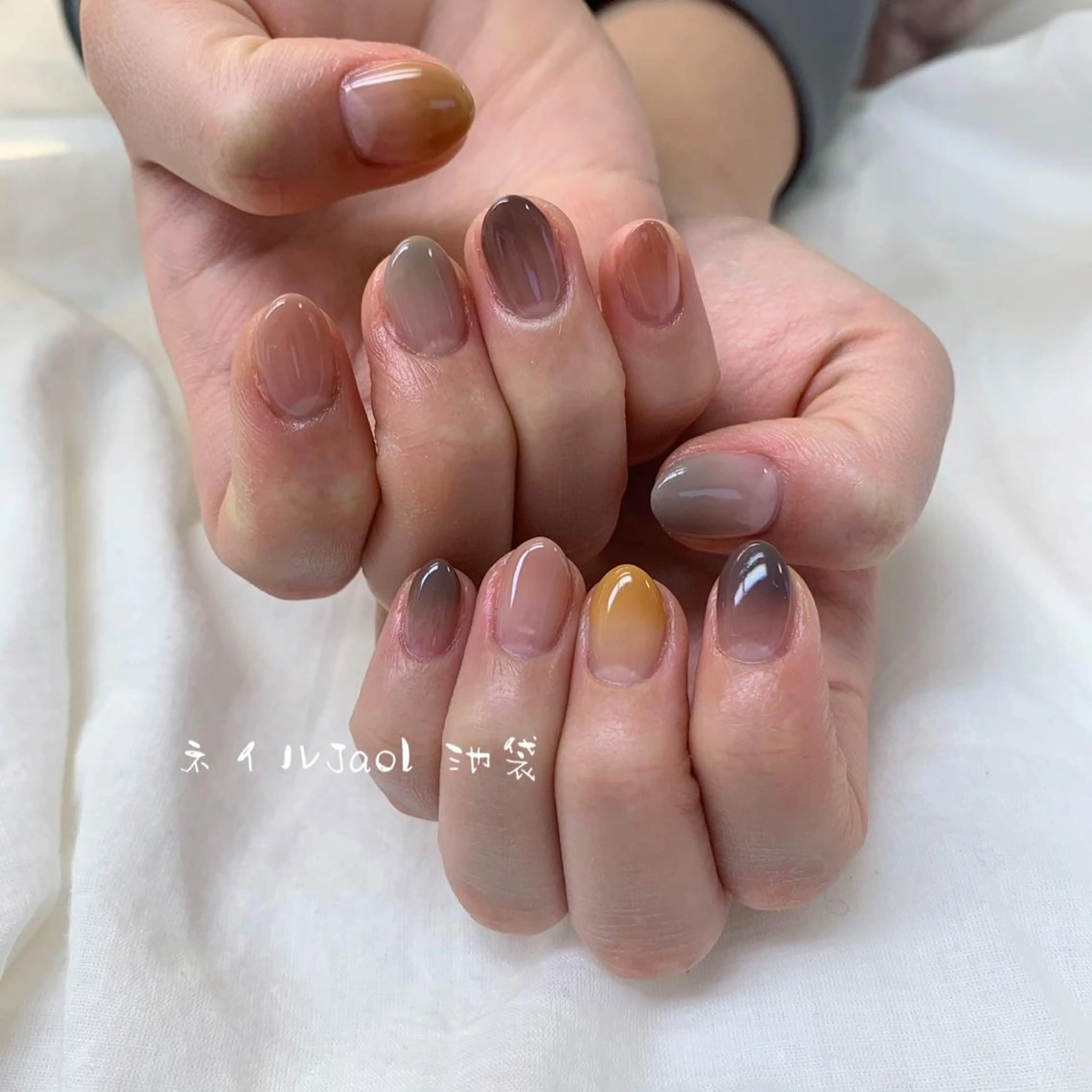 ミディアム nail jaol池袋店所属・ネイルJaol 池袋のネイルデザイン