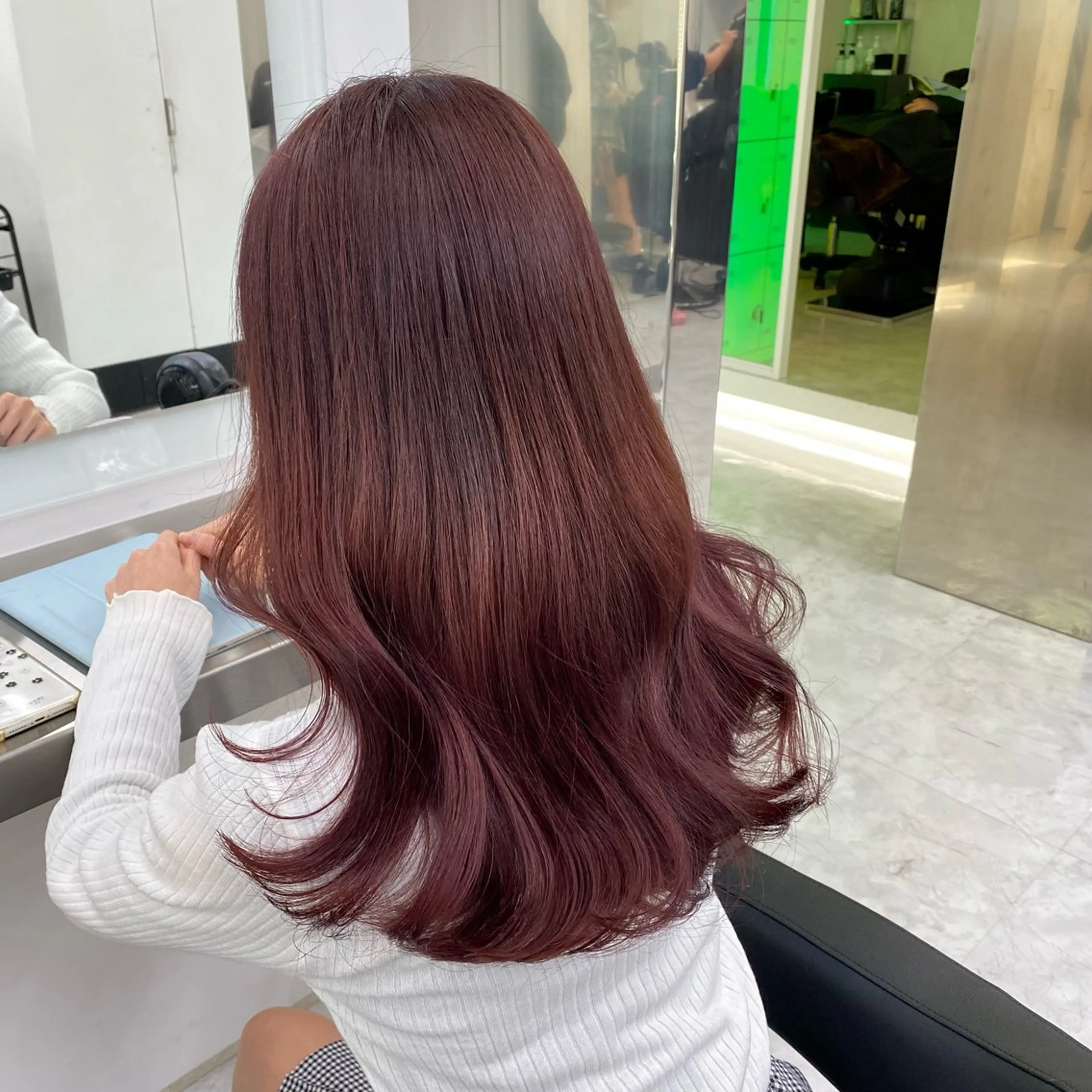 ロング カラー ヘアカラー 韓国艶カラー🇰🇷 DISCO💙のヘアスタイル