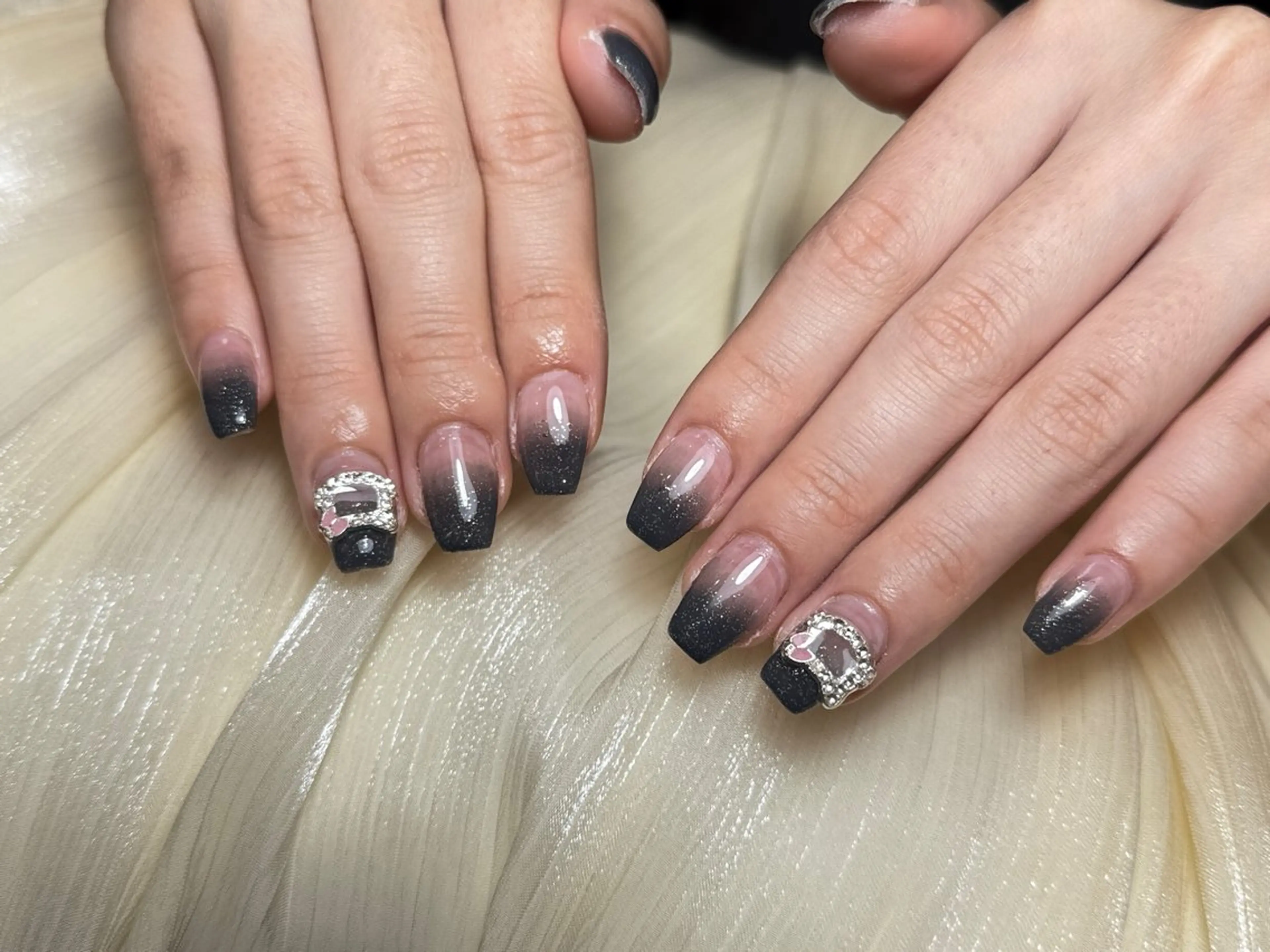 ネイル ハンドネイル ハンドケア DEMAIN- ERIのネイルデザイン