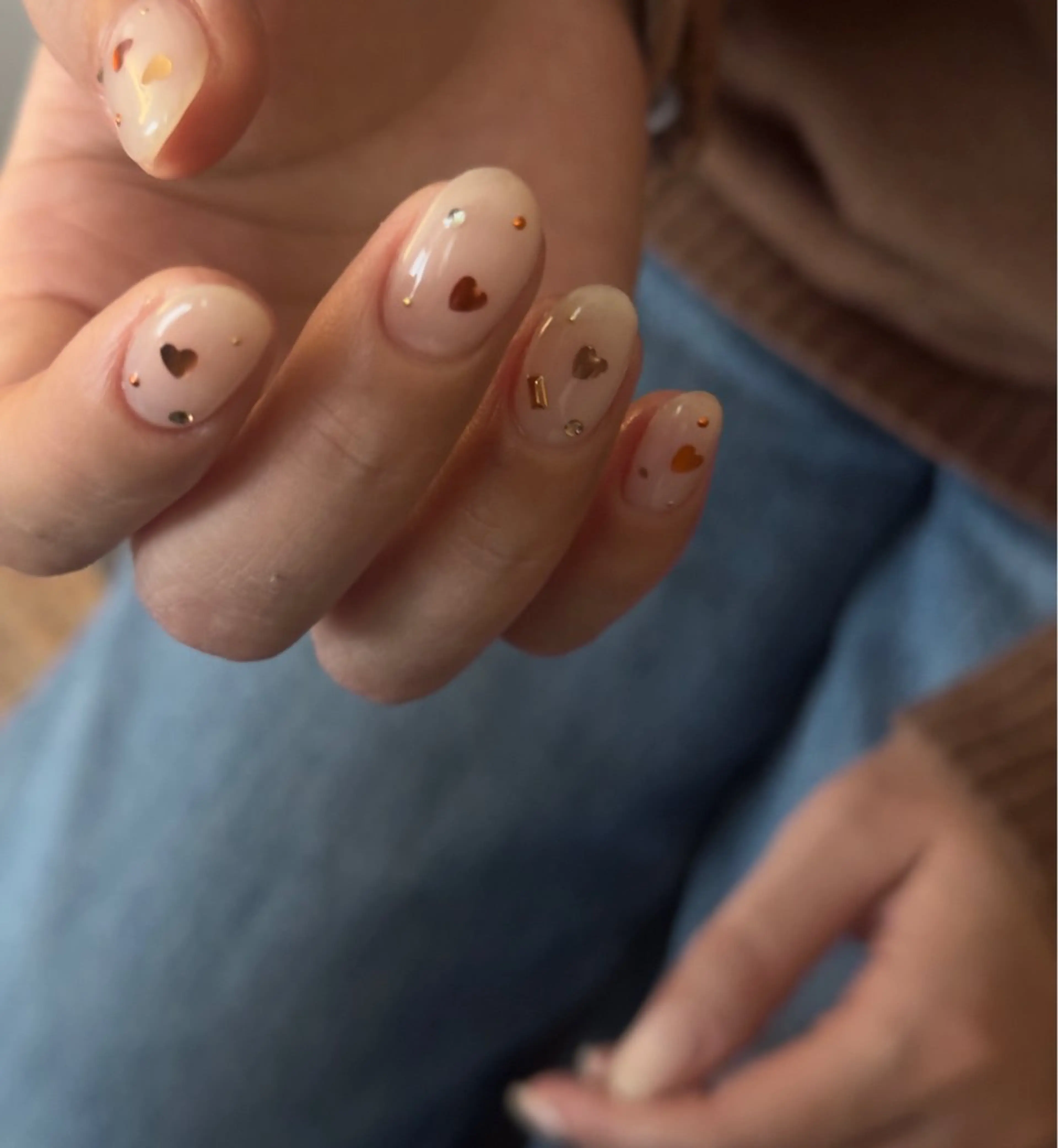 ネイル ハート ニュアンスネイル バレンタイン ハンドネイル lacier nailのネイルデザイン