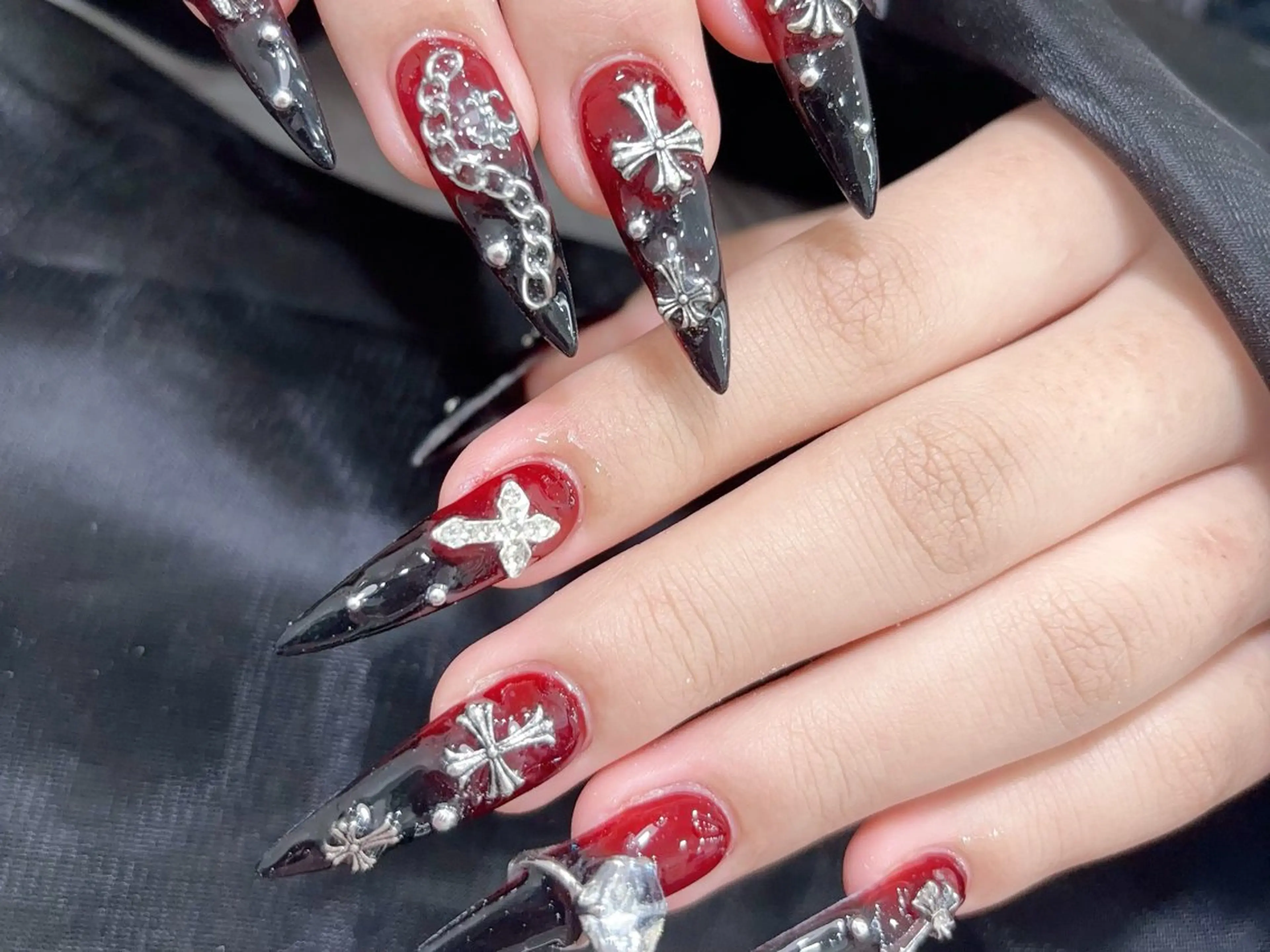 ネイル 成人式 マグネットネイル 大理石ネイル(マーブル) リボン 夏ネイル ハンドネイル MoMoA Nail ネイル長さ出し専門店のネイルデザイン