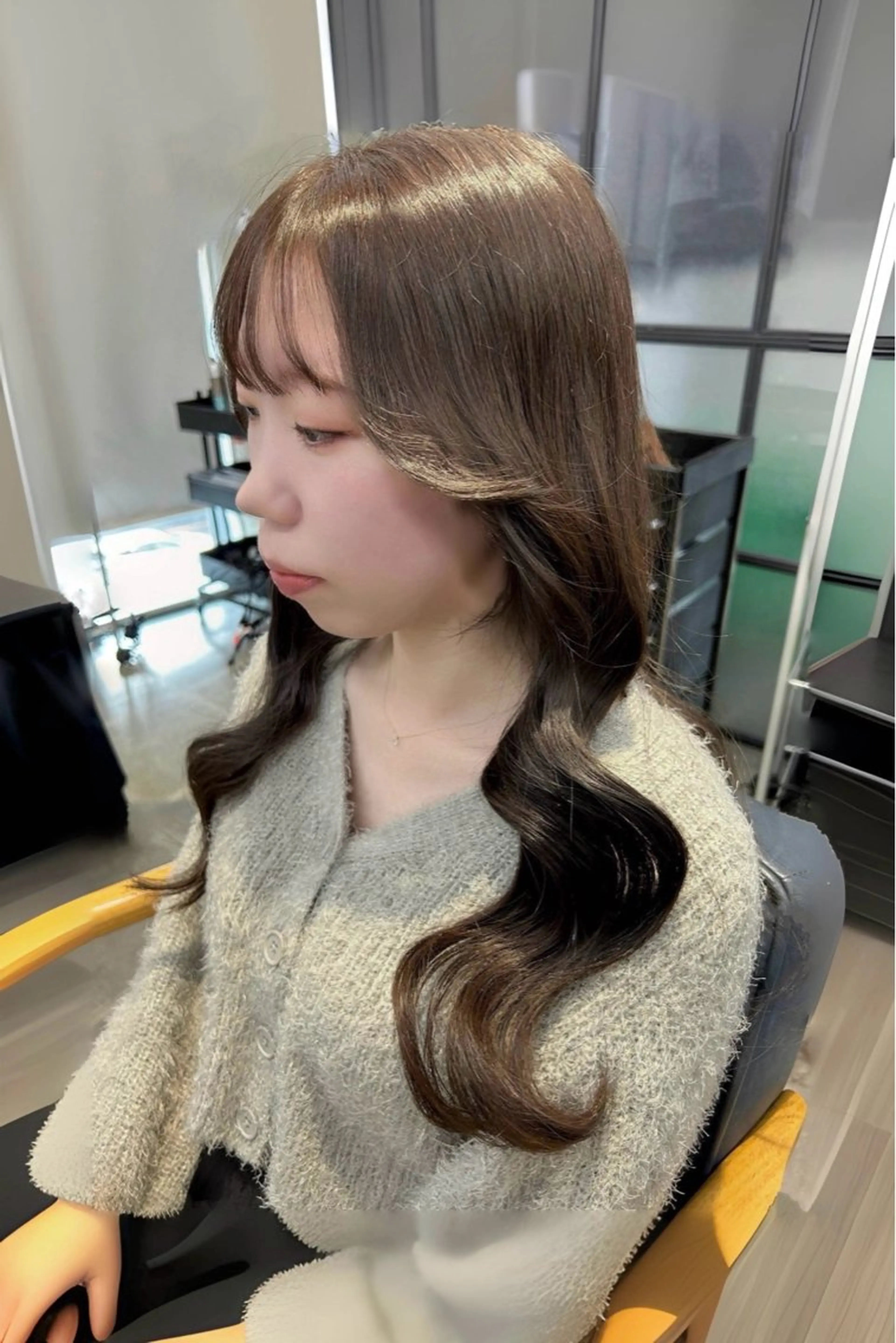 ロング カラー カット ヘアカラー トリートメント newi梅田🫧韓国 ヘア🫧sakiのヘアスタイル