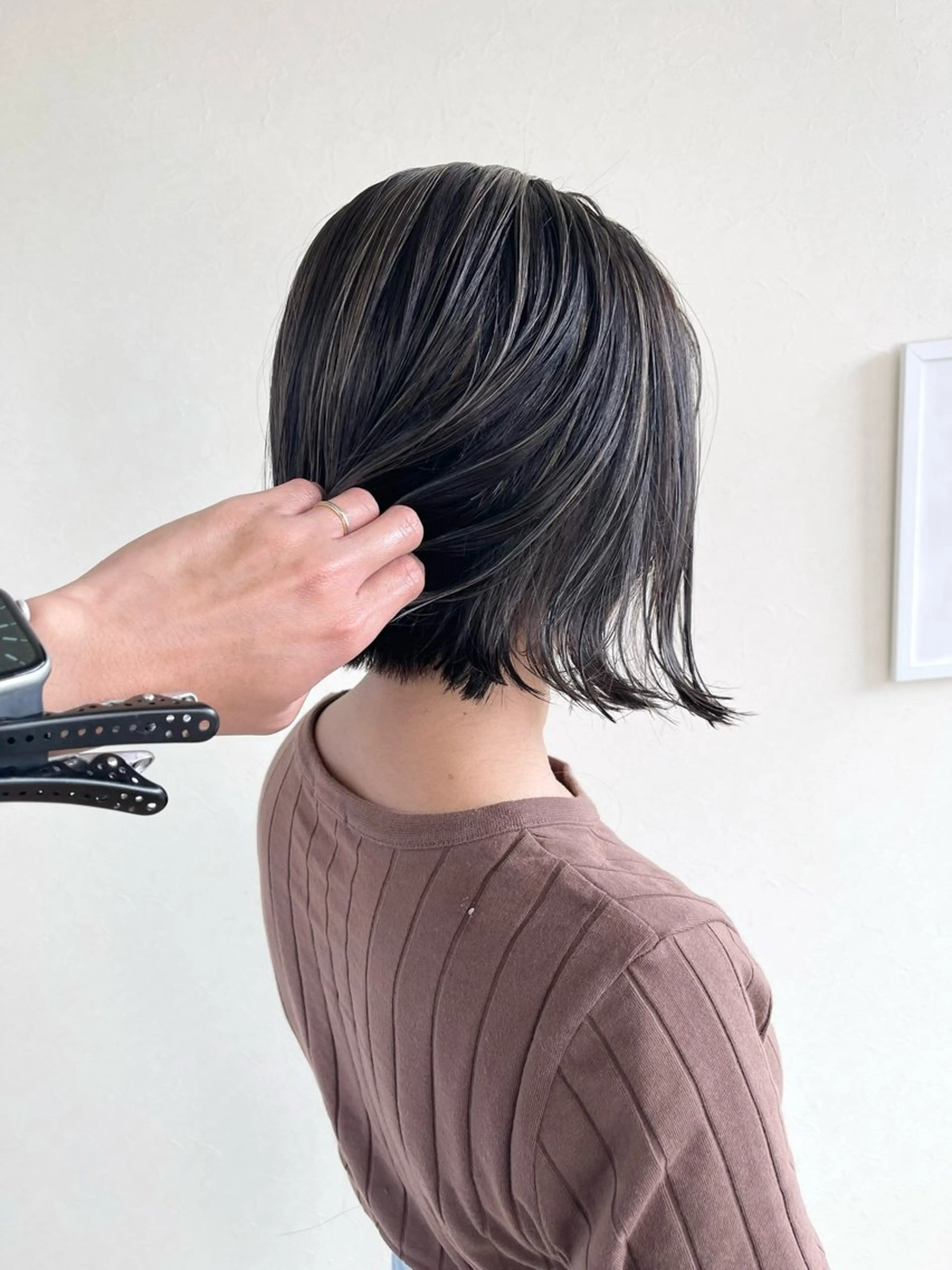 ショート カラー グレージュ ハイライトカラー ハイライト カット ヘアカラー トリートメント ハイライトカラー✨ グレージュ✨鎌倉光洋のヘアスタイル