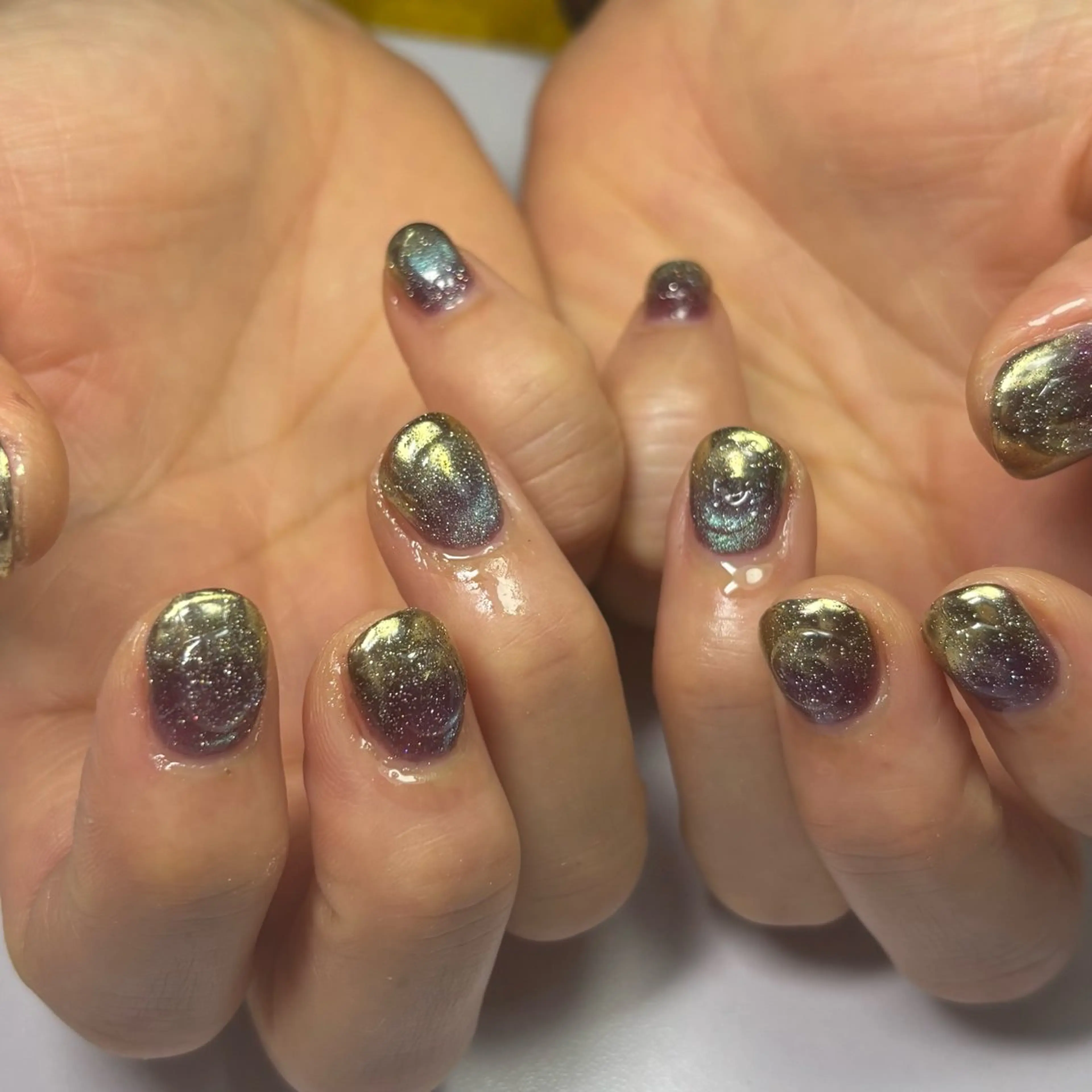 ネイル マグネットネイル ミラーネイル ニュアンスネイル ショートネイル MKY salonのネイルデザイン