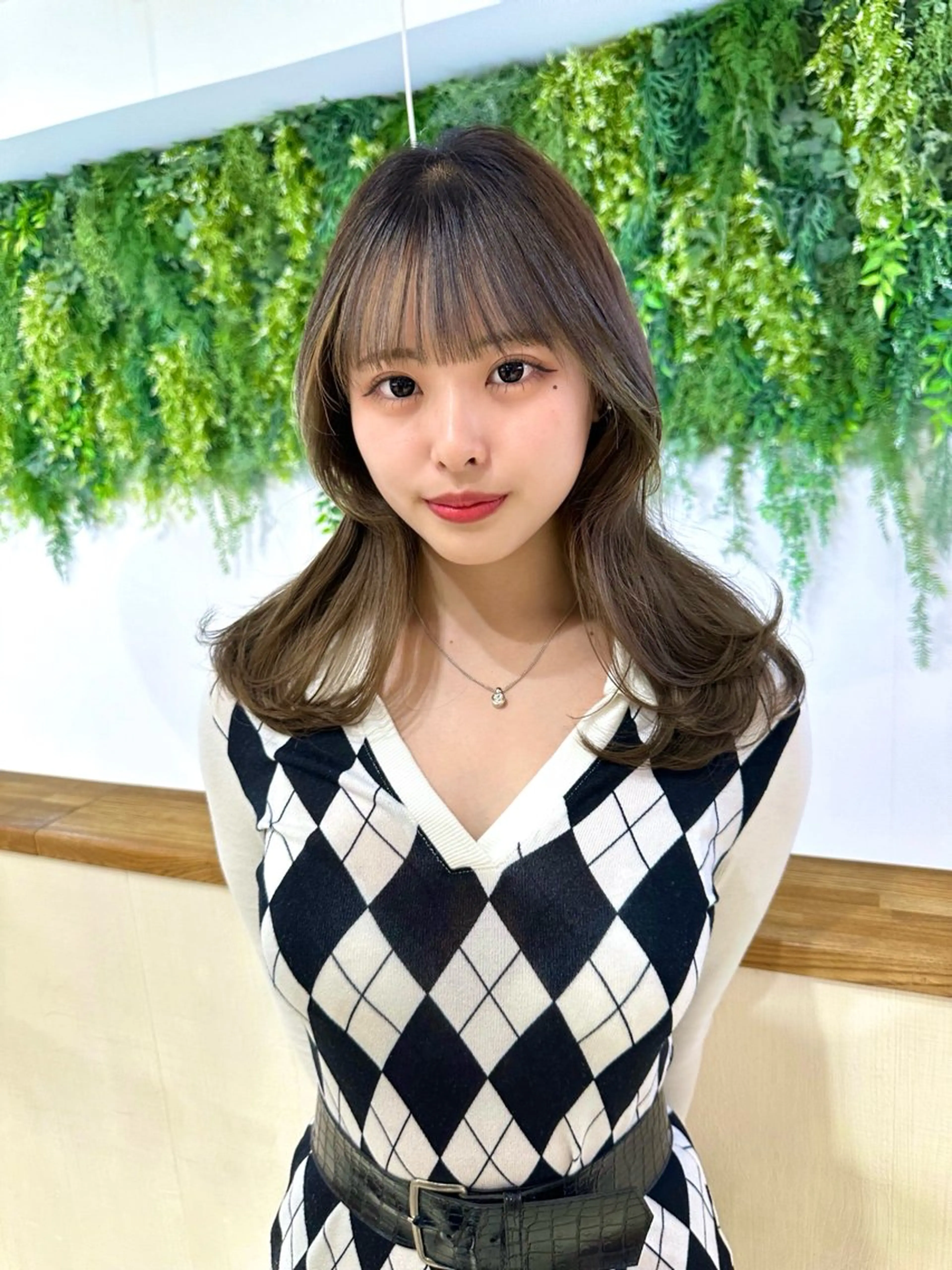 ロング くびれヘア 顔周りカット 韓国風ヘア レイヤーカット レイヤー/韓国ヘア /顔周り/大久保貴之のヘアスタイル