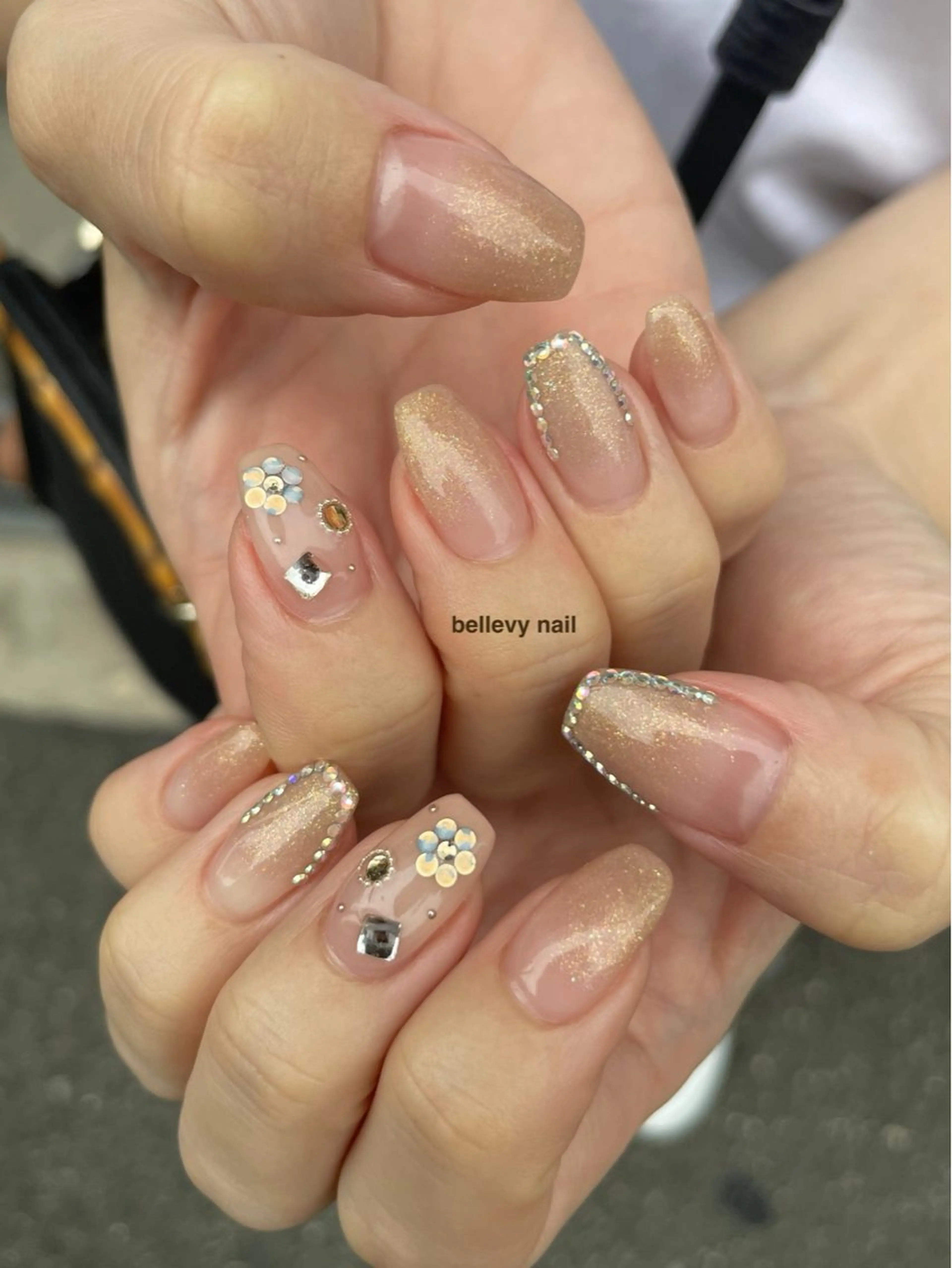 ネイル bellevy所属・藤原 はずきのネイルデザイン