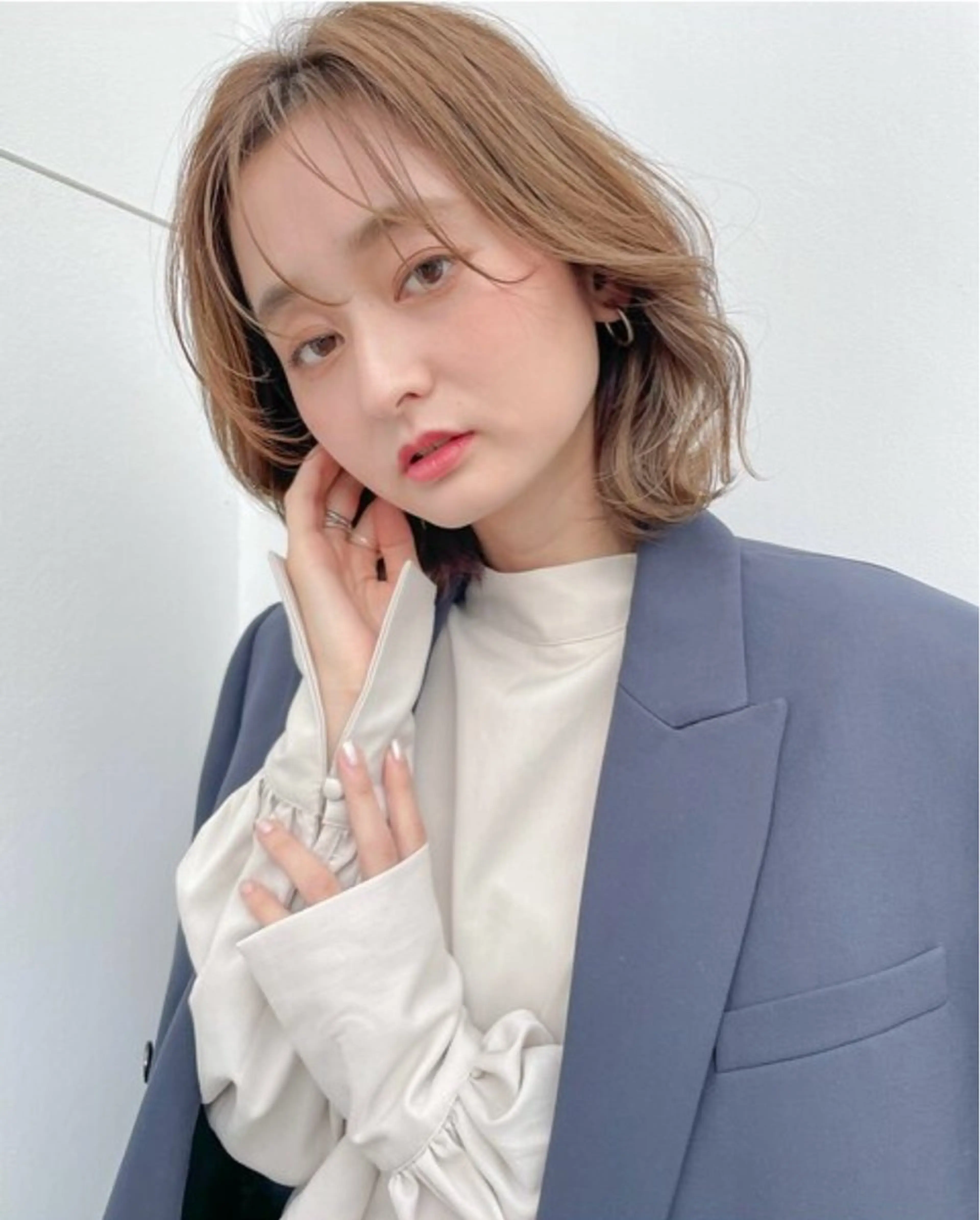 ミディアム カット ヘアカラー トリートメント JILL ユキのヘアスタイル