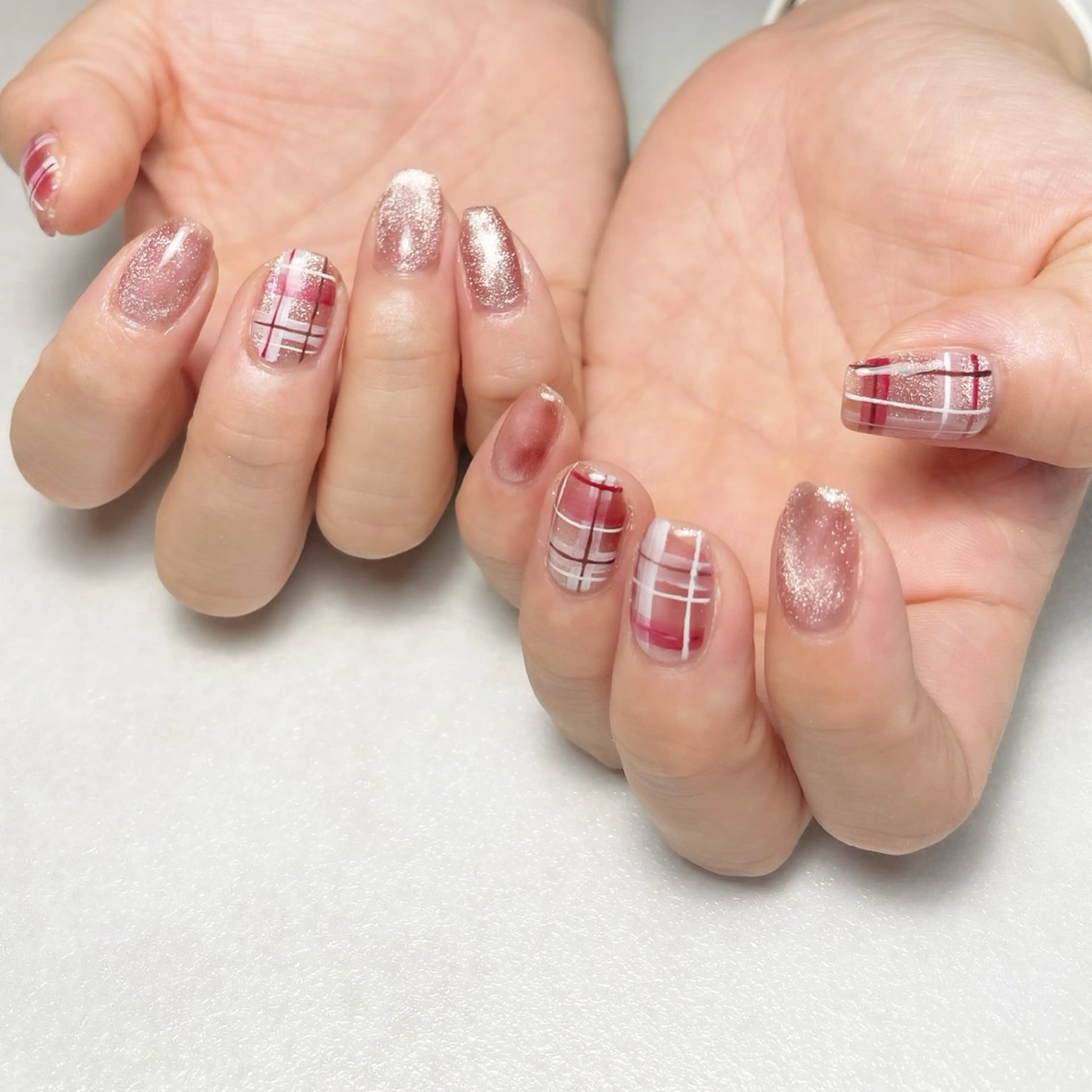 ネイル アートネイル フットネイル ジェルネイル キラキラネイル 韓国ネイル ハンドネイル Y nail なんば堀江店のネイルデザイン