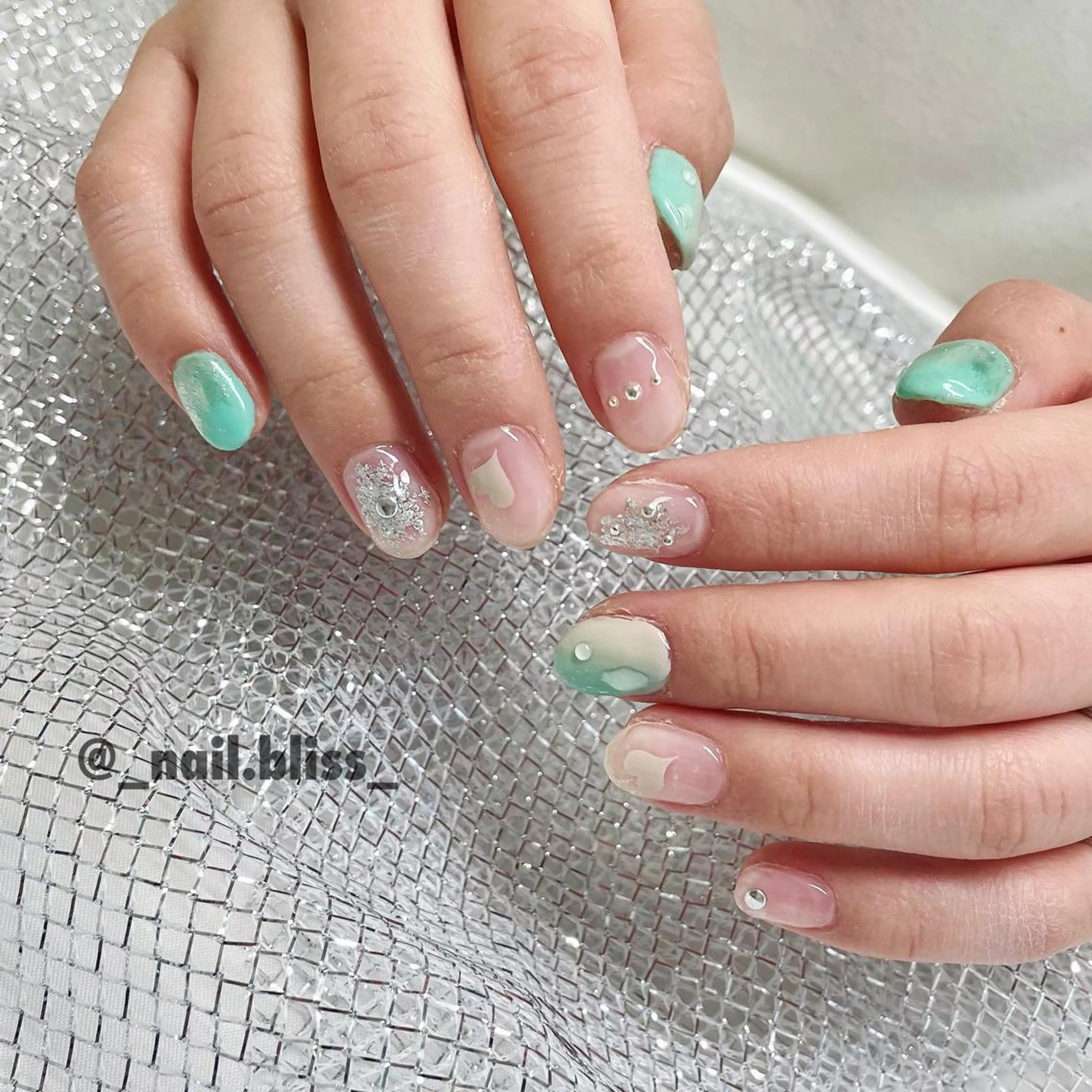 ネイル クリアネイル ハンドネイル NAIL BLISSのネイルデザイン