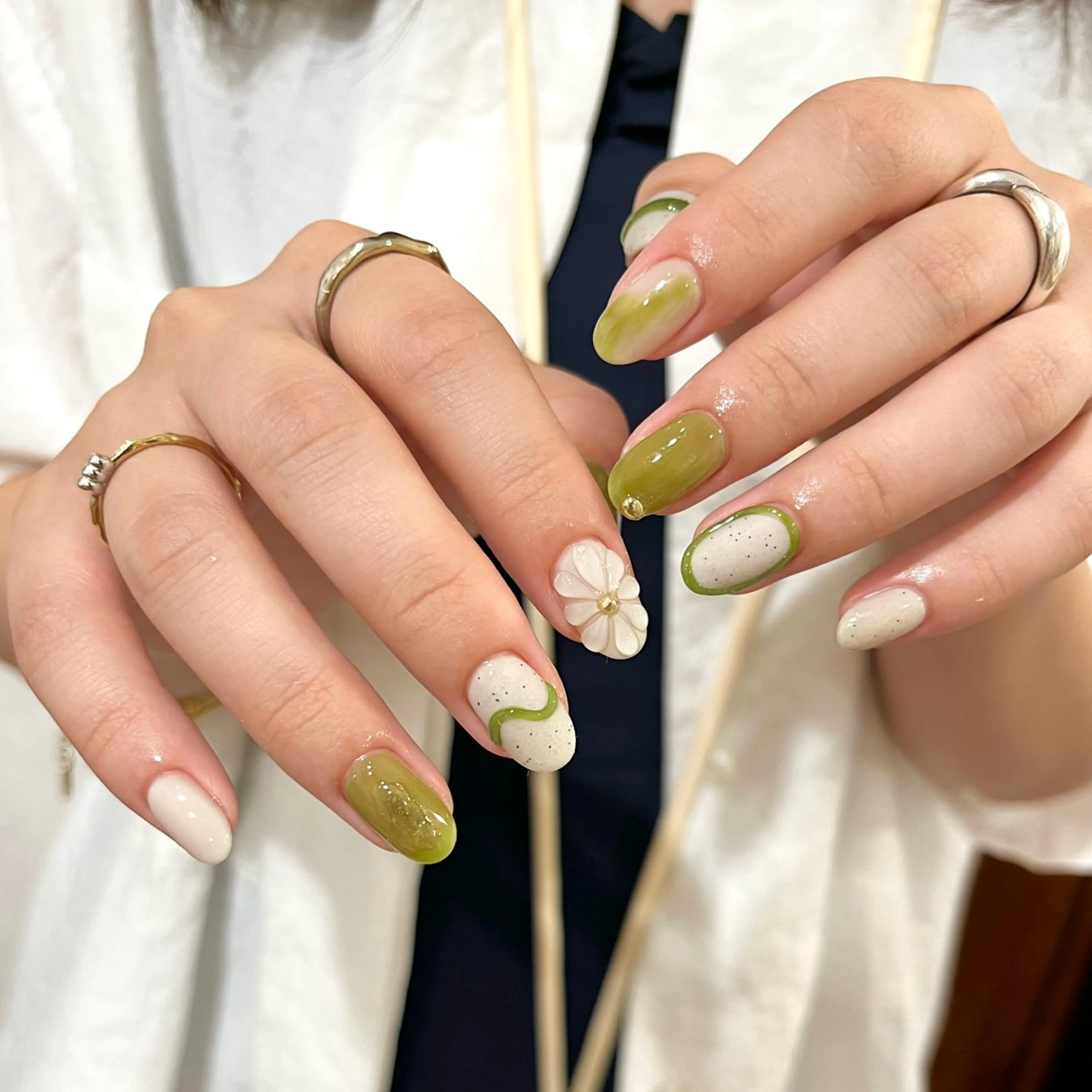 ネイル KODA308 Saoriのネイルデザイン