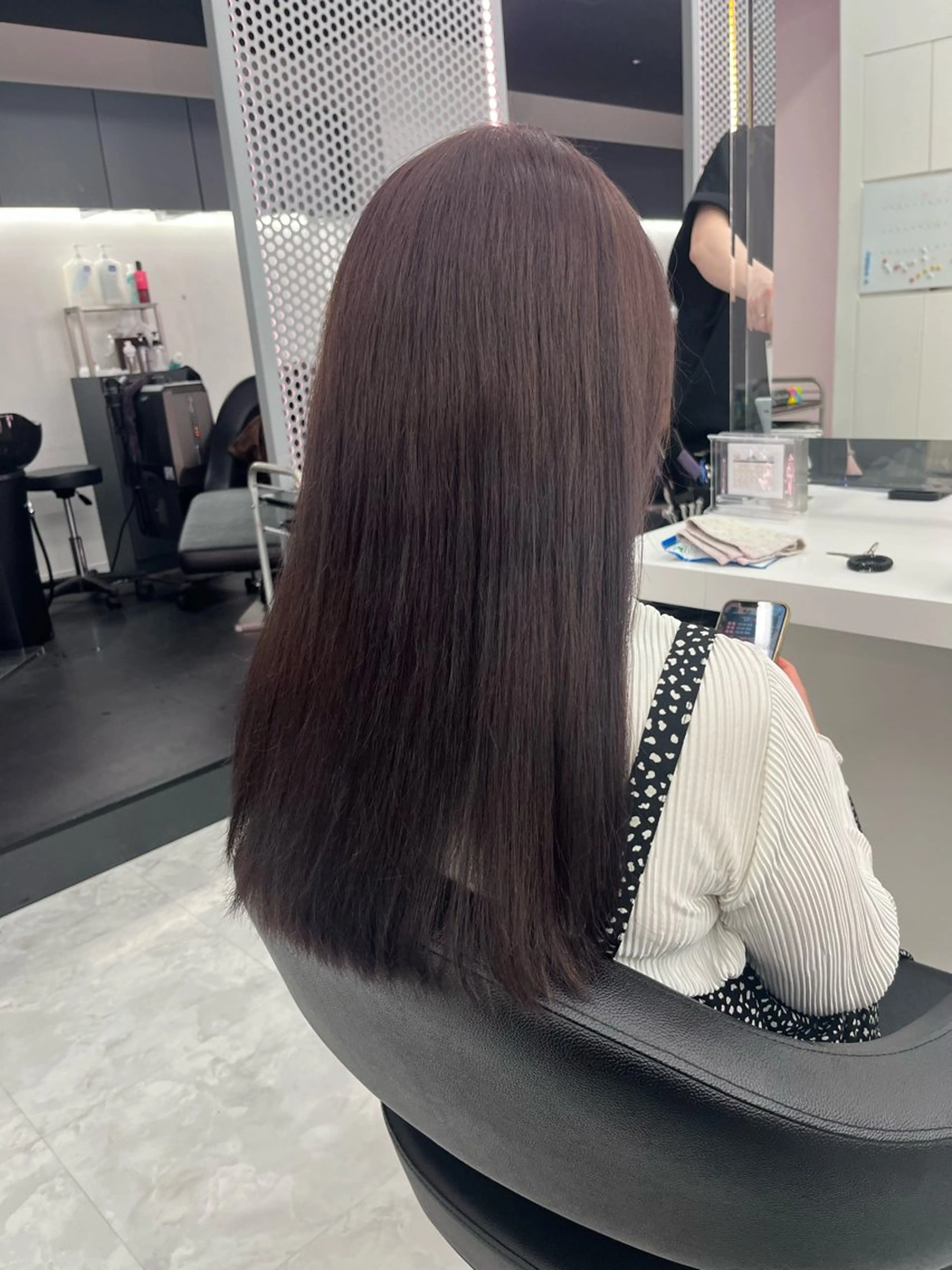 ロング カラー ブラウンカラー ラベンダーカラー ヘアカラー トリートメント 💖トレンド秋冬 カラー💖FUTAのヘアスタイル