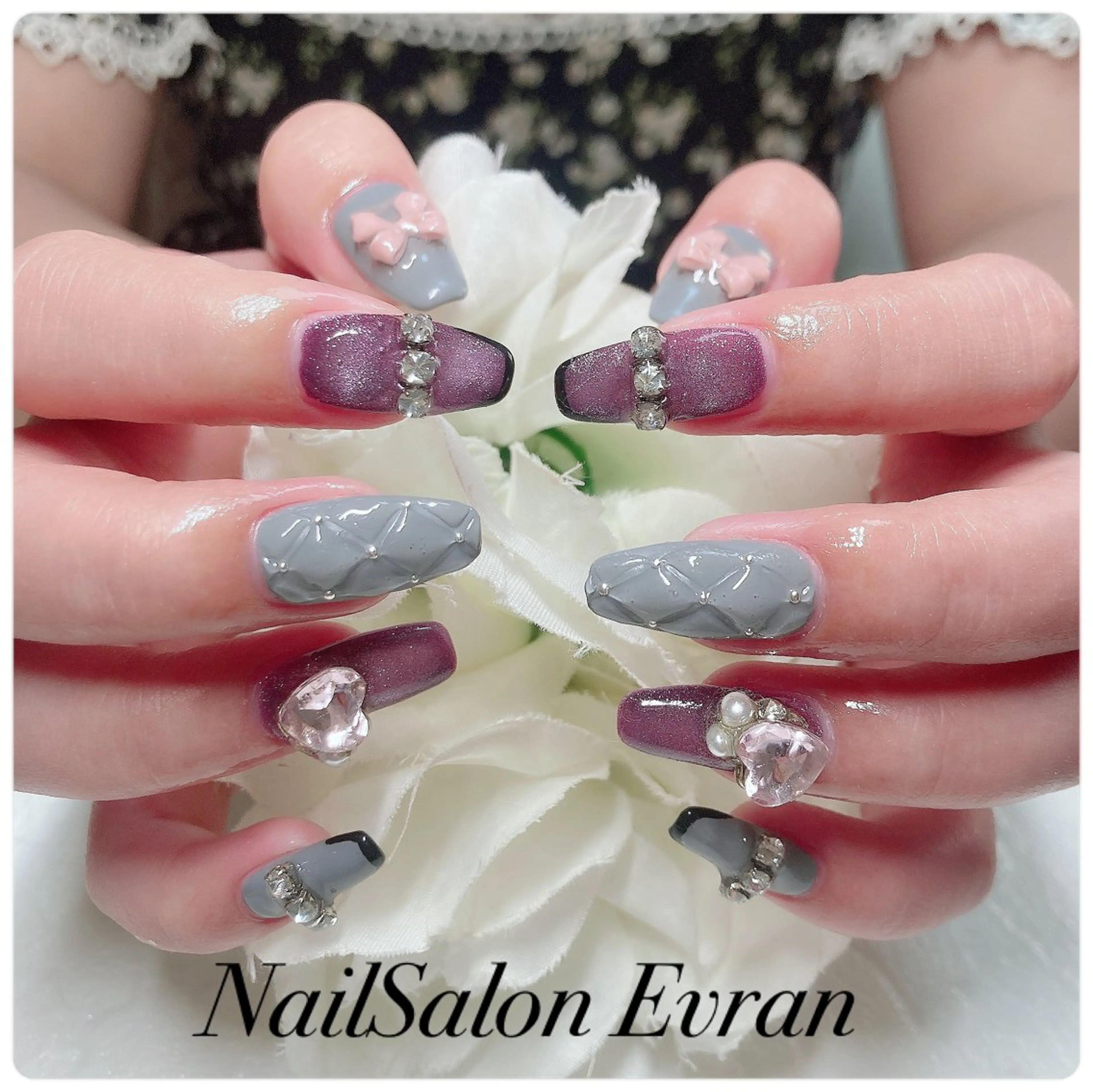 ネイル アートネイル フレンチネイル ジェルネイル マグネットネイル 持ち込み Nail salon Evranのネイルデザイン