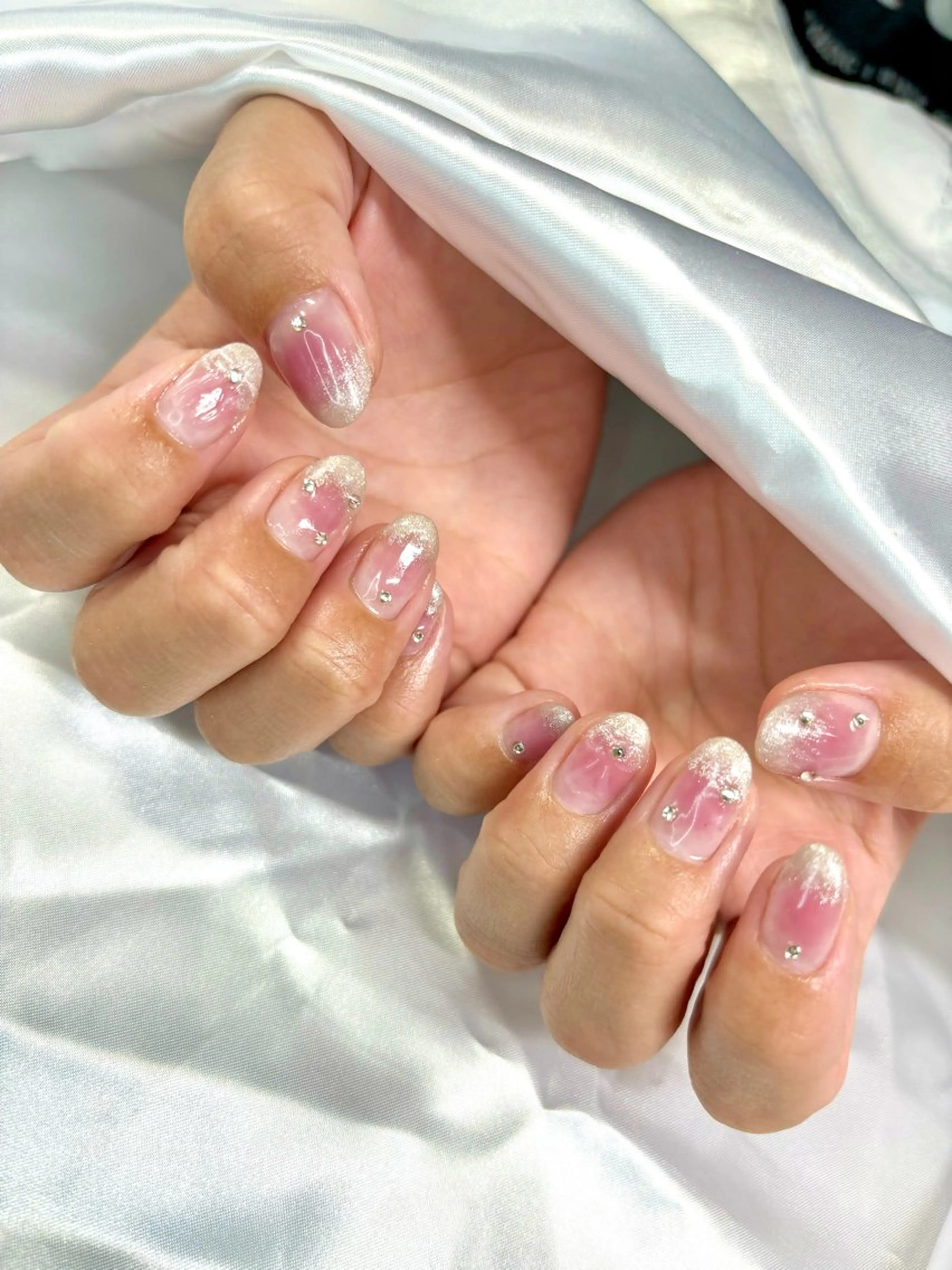 ネイル チークネイル 持ち込み ワンホンネイル 山田 麻樹のネイルデザイン