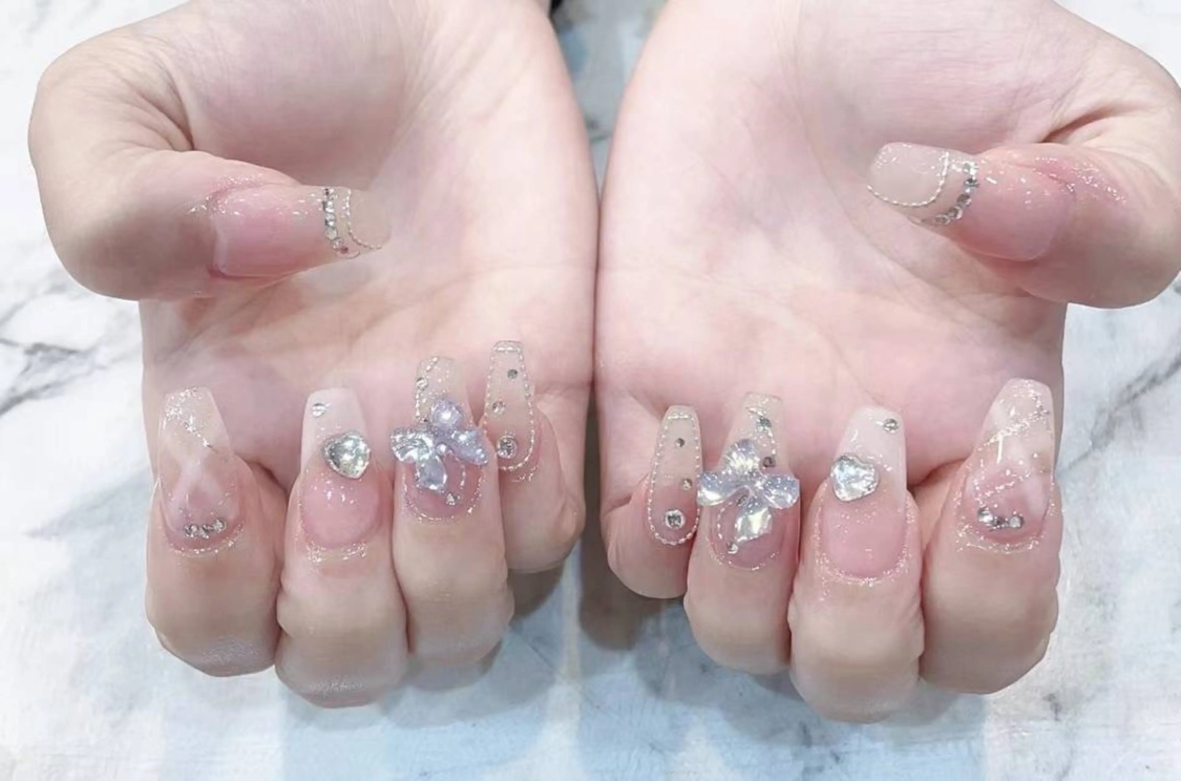 ネイル アートネイル フラワーネイル フットネイル ジェルネイル キラキラネイル Babarla Nailのネイルデザイン