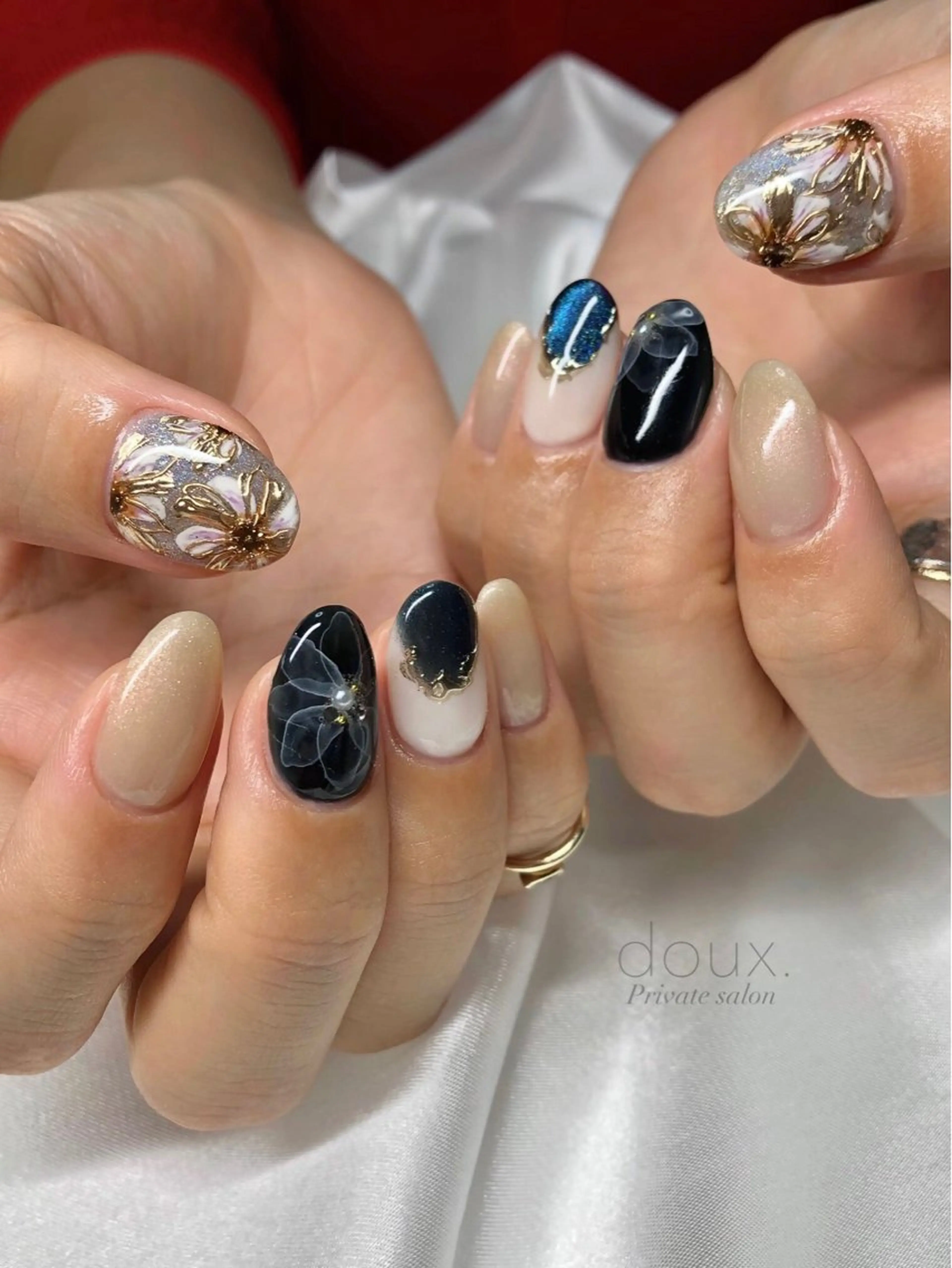 ネイル アートネイル フレンチネイル 韓国ネイル マグネットネイル ミラーネイル ハンドネイル doux. nailのネイルデザイン