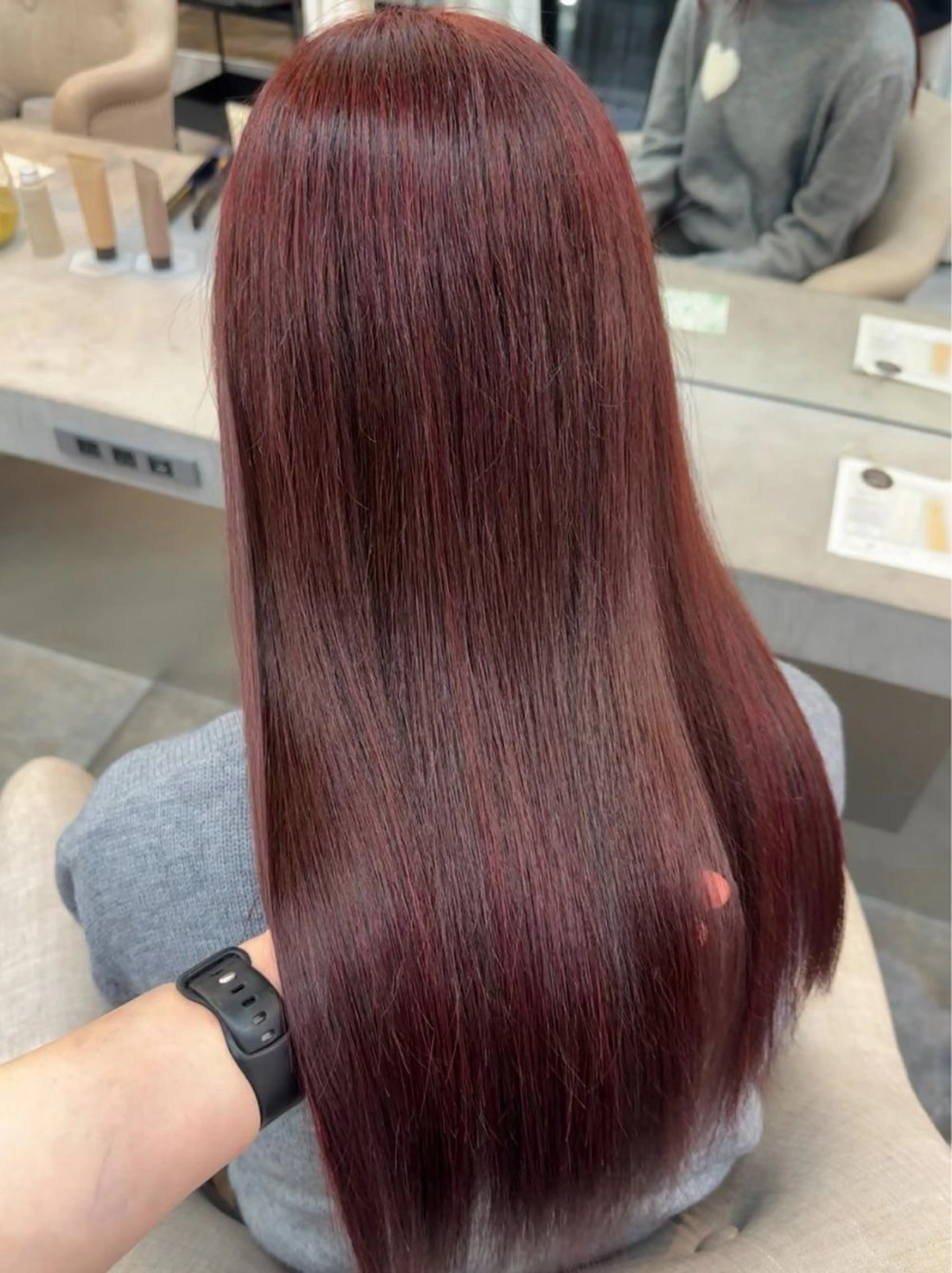 ロング カラー Maho ブリーチモデル募集中のヘアスタイル