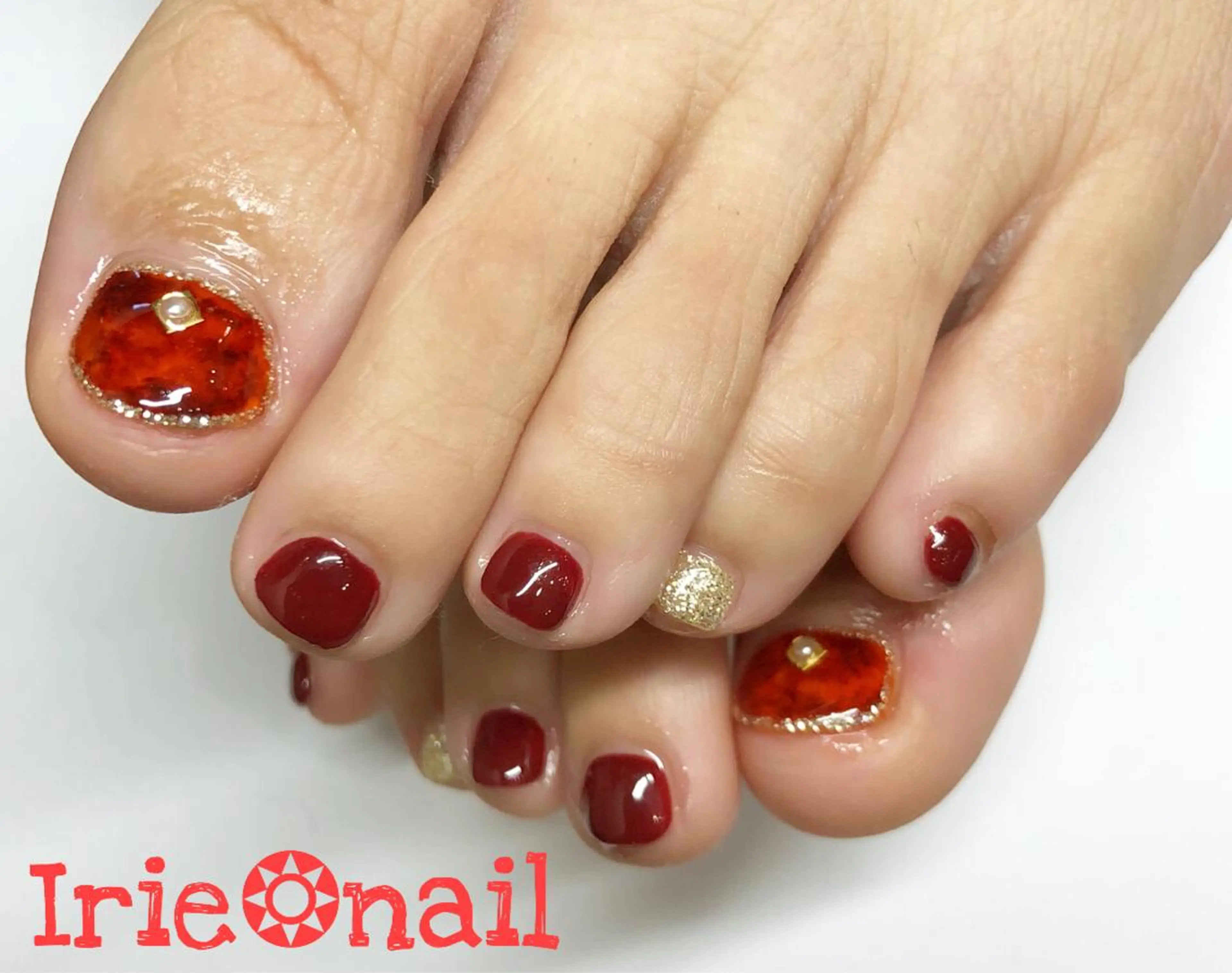 ネイル アートネイル ワンカラーネイル シンプルネイル フットネイル Hair salon Irie所属・與儀 知佳のネイルデザイン