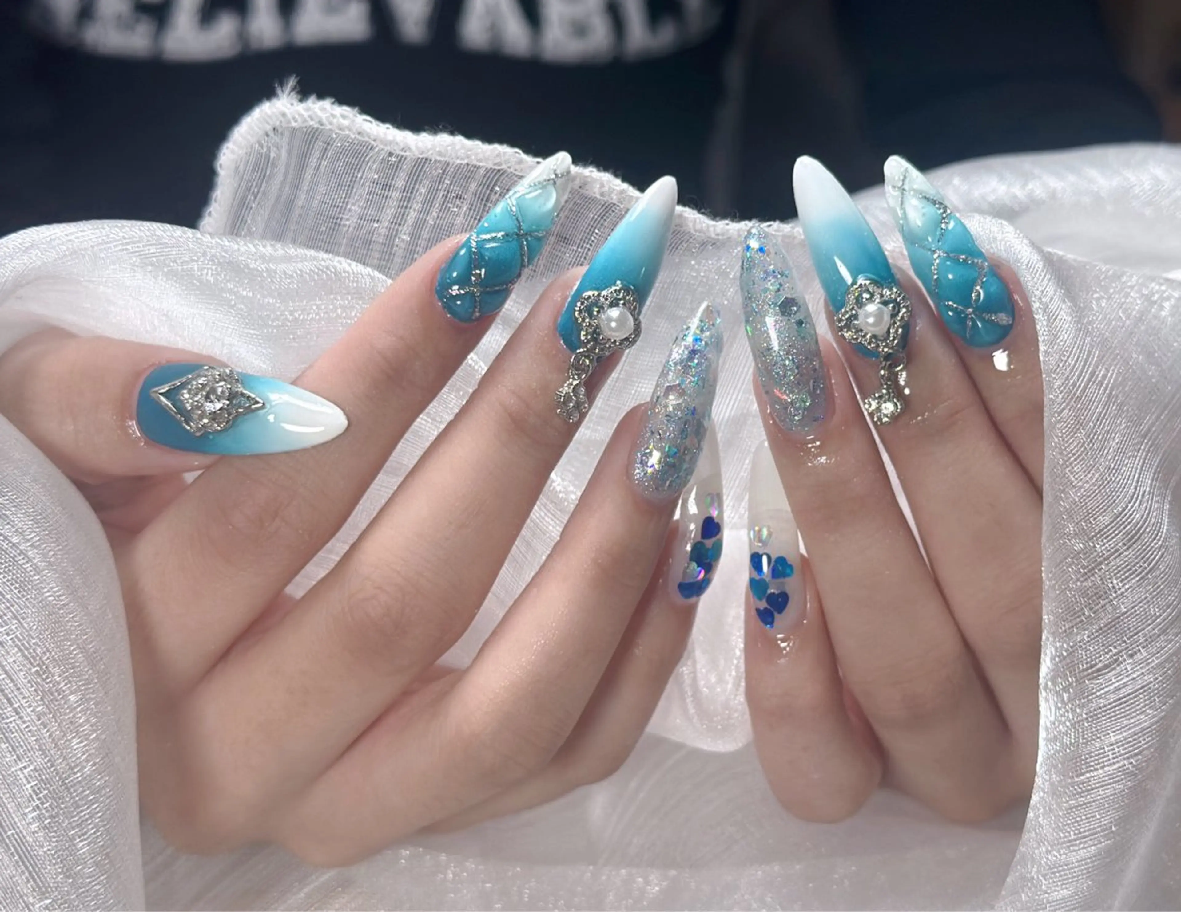 ネイル ジェルネイル グラデーション キラキラネイル 春ネイル ネイル👑クイーンズ NailQueensのネイルデザイン