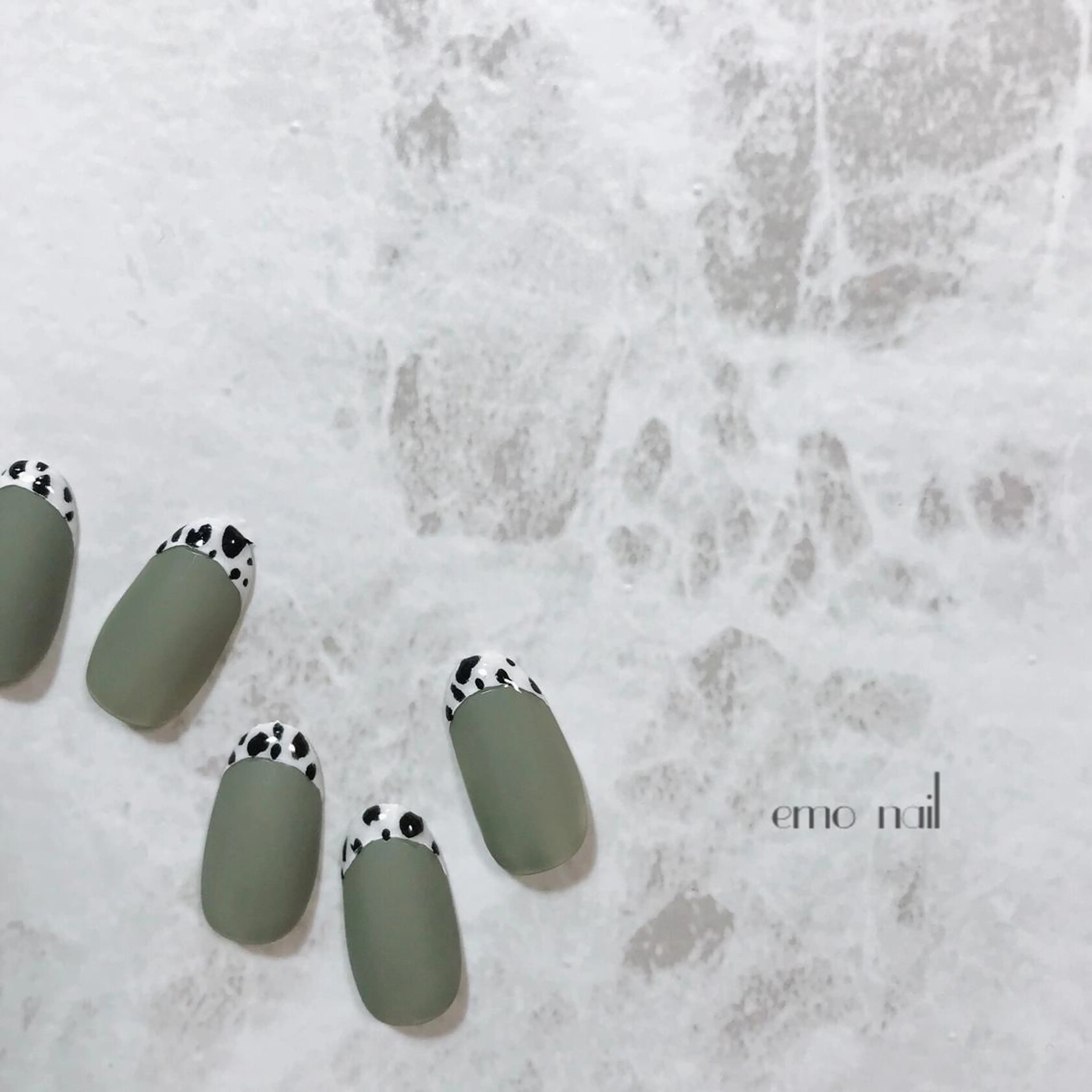 ネイル アニマル柄 フレンチネイル sereha nailのネイルデザイン