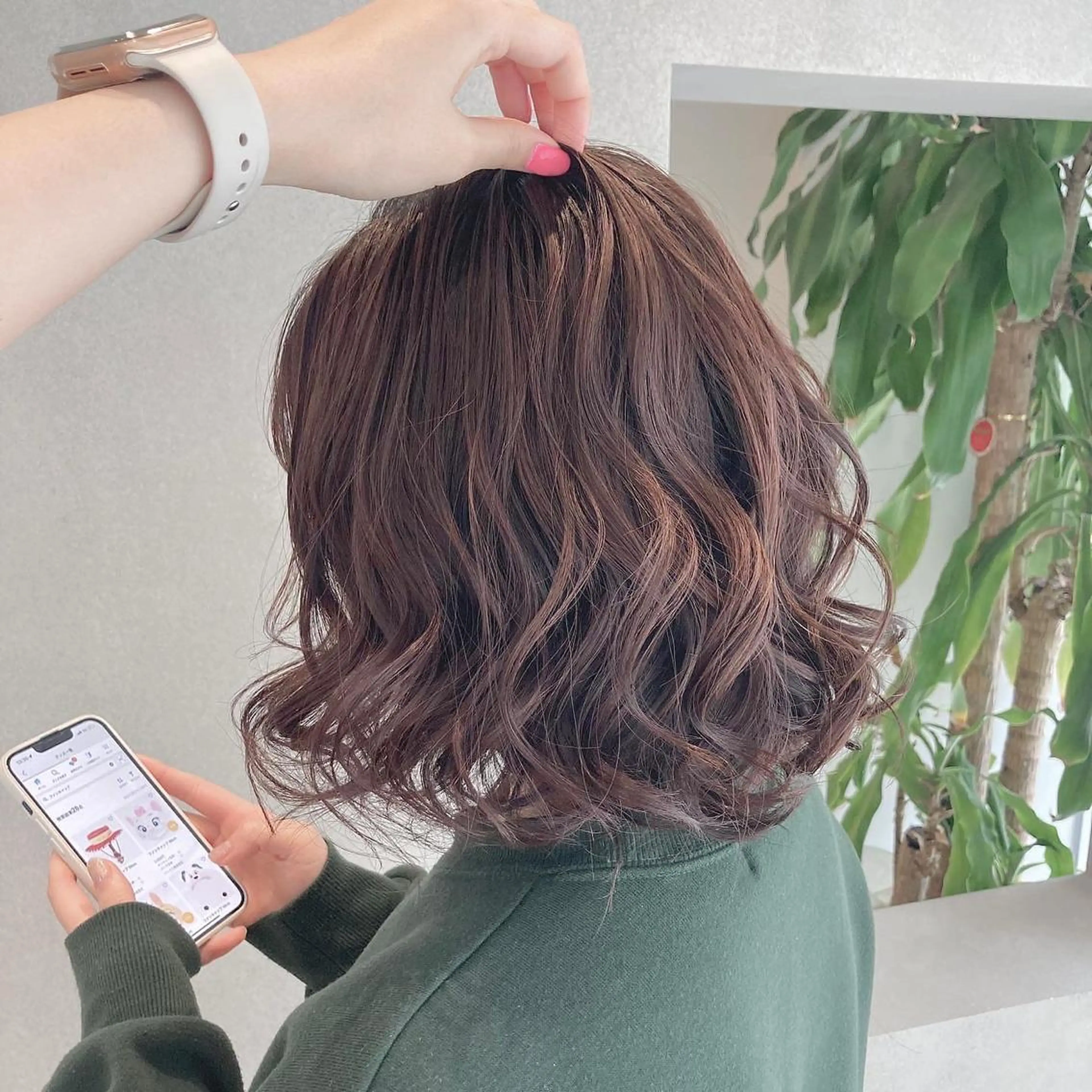 ミディアム ヘアアレンジ octo所属・梅澤 杏菜のヘアスタイル