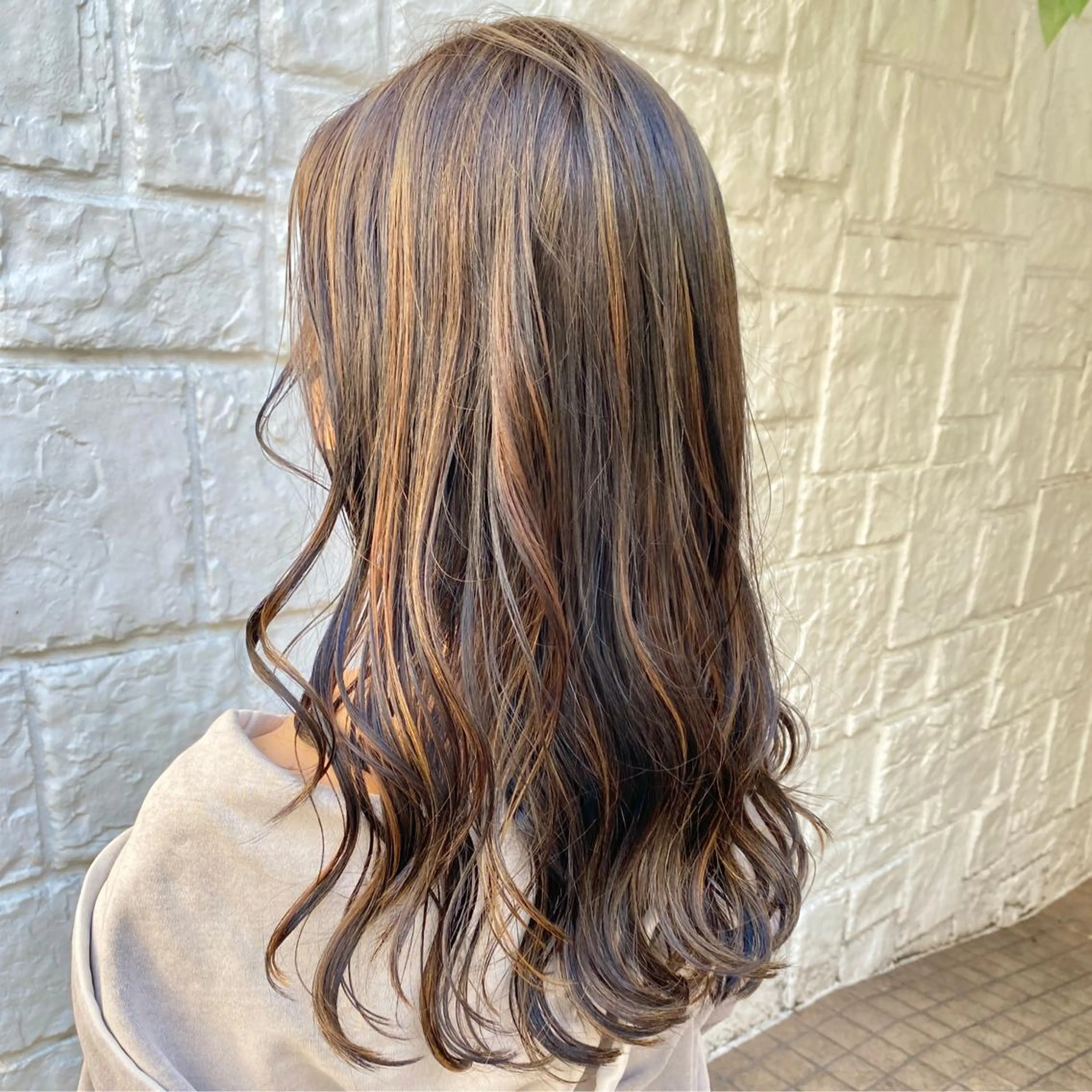 ロング カラー 榎本 健太のヘアスタイル