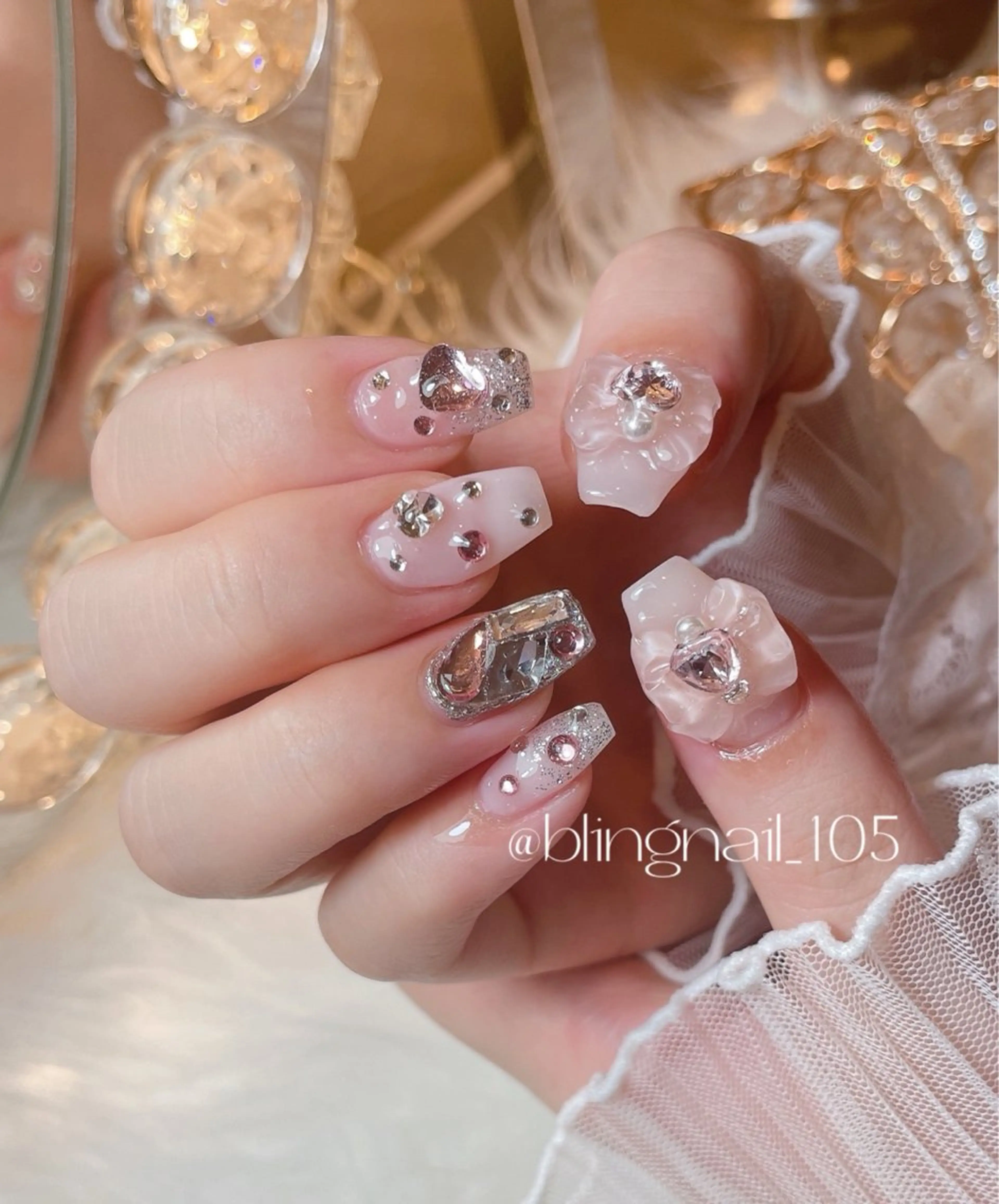 ネイル 23時まで❤︎韓国、 ワンホンネイルのネイルデザイン