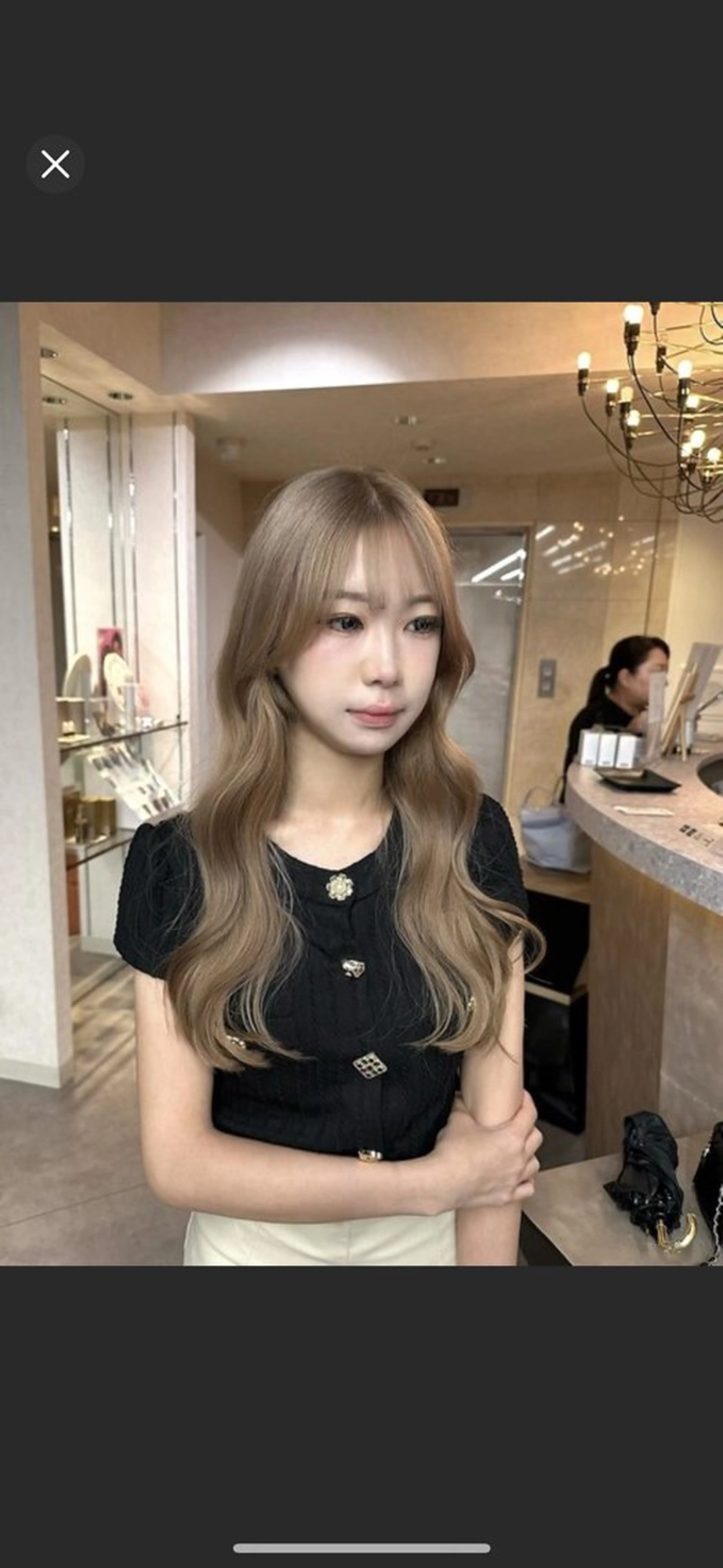 ロング 岩岡 つなみのヘアスタイル