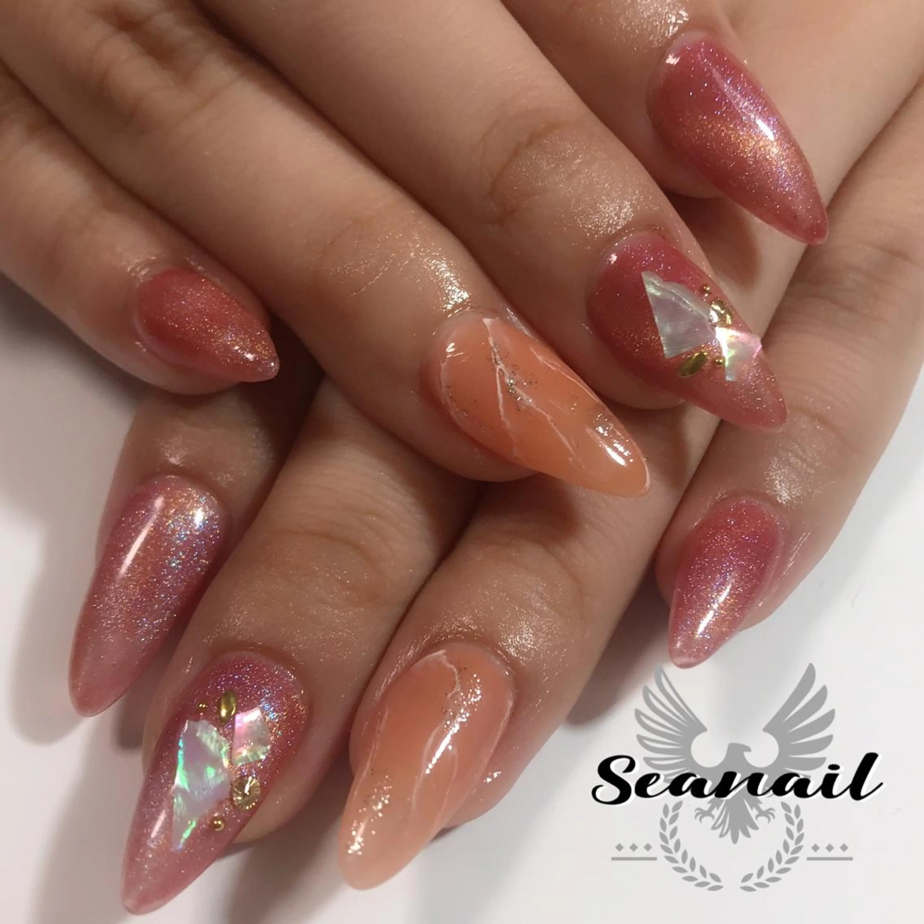 ネイル 小尾 栞のネイルデザイン