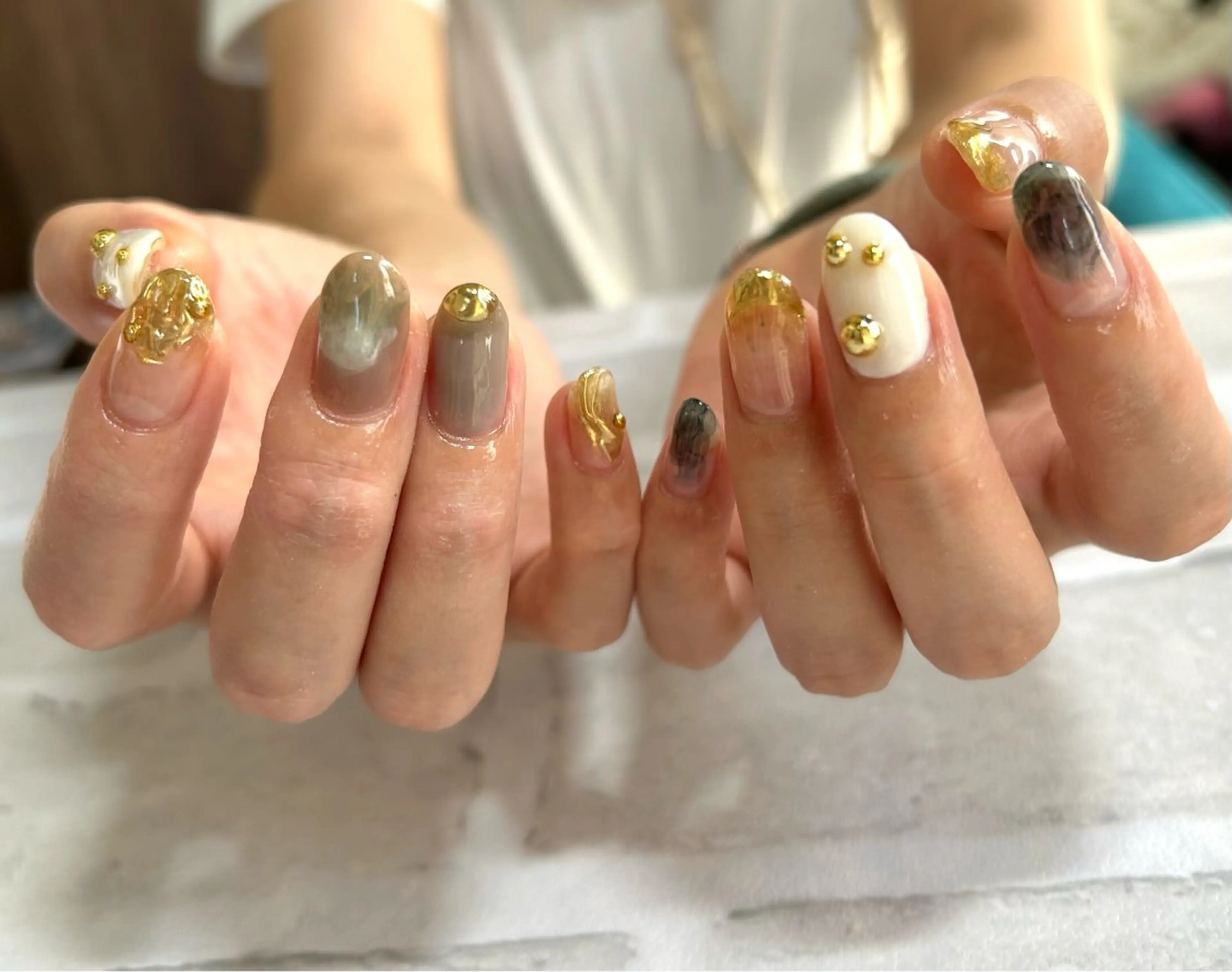 ショート ハンドネイル 2dy所属・2DY NAIL SALONのネイルデザイン