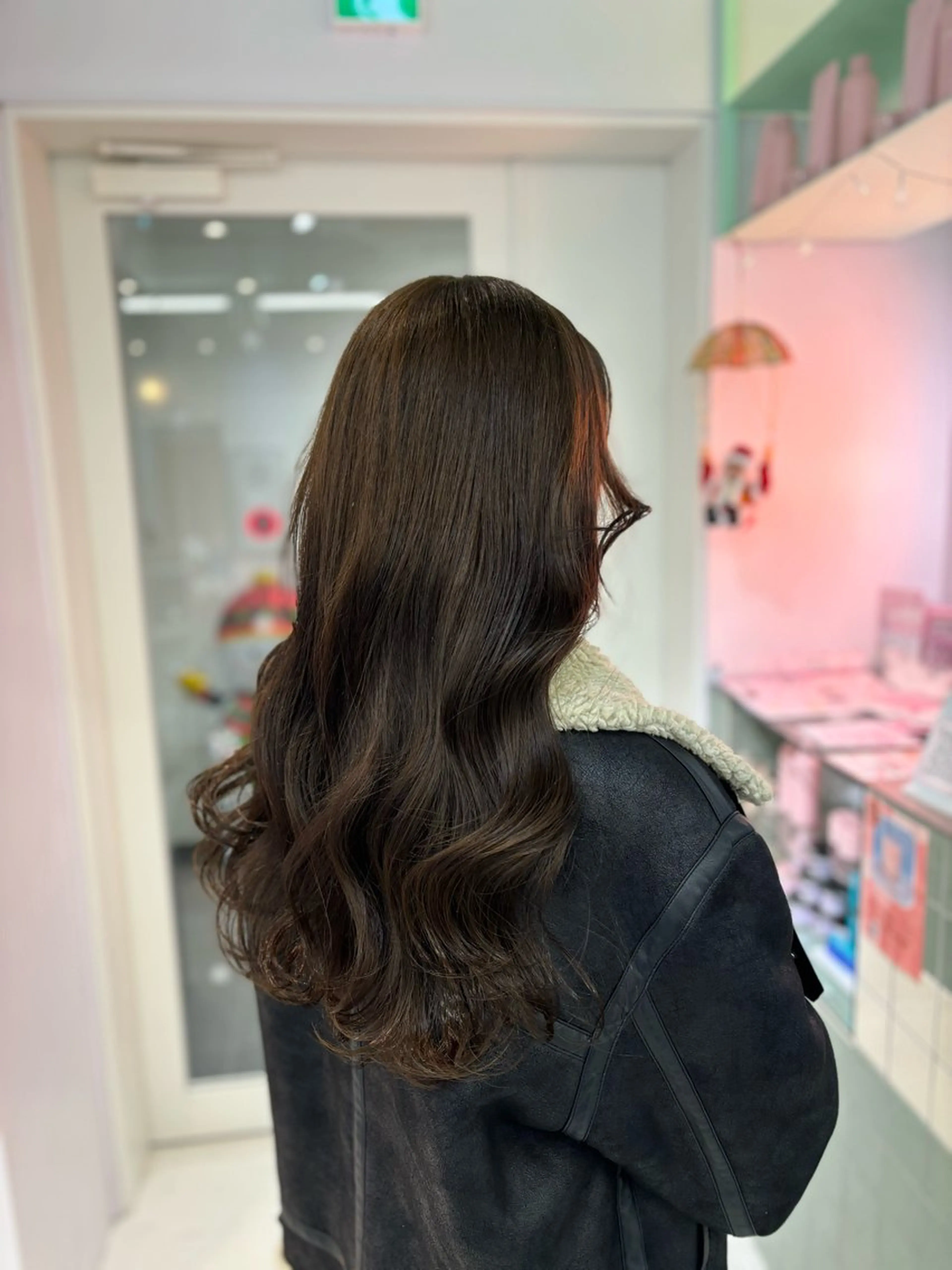 ロング カラー ヘアアレンジ amane໒꒱うる艶 ブリーチ透明感カラーのヘアスタイル