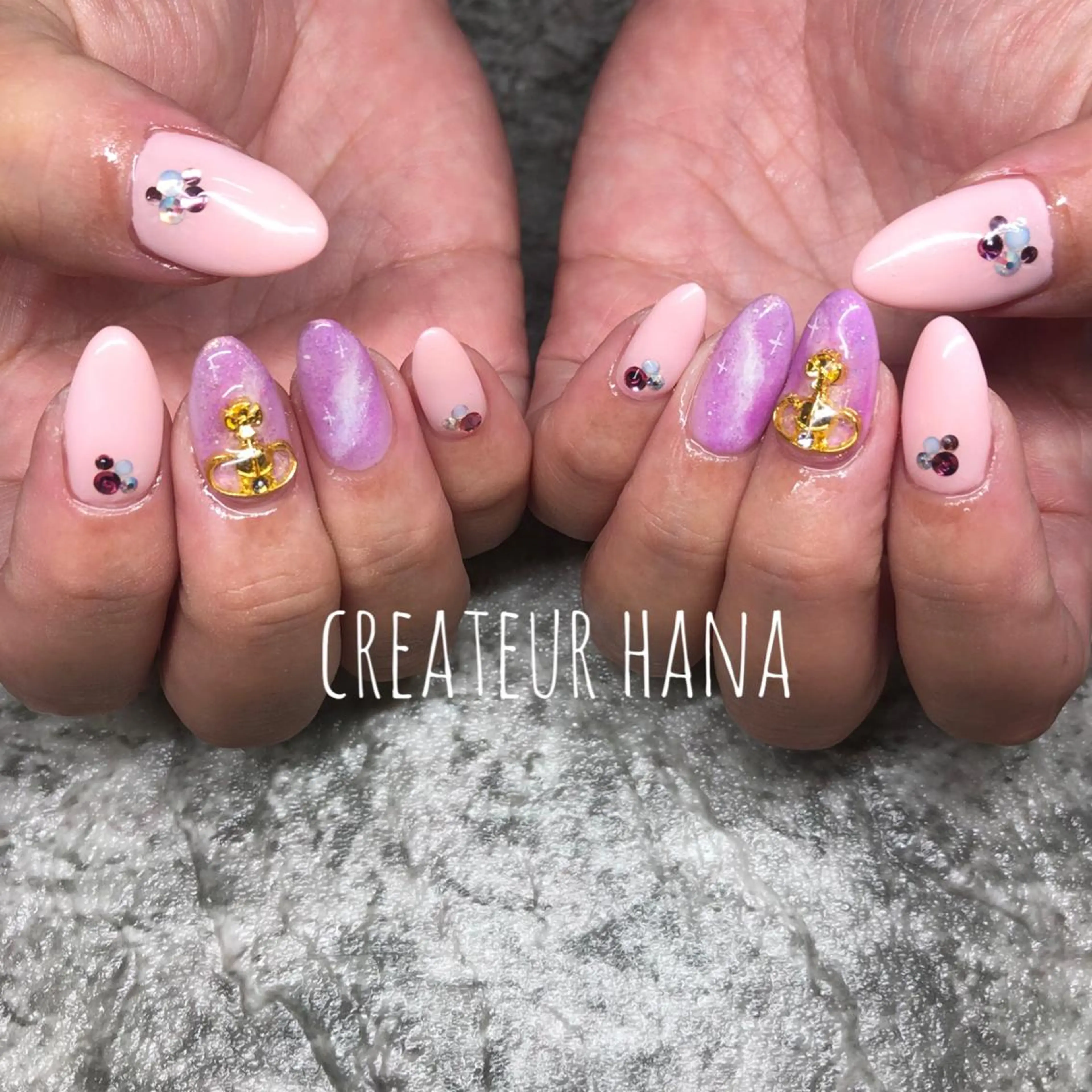 ネイル クレアトゥール華 都賀店所属・三橋 結菜のネイルデザイン