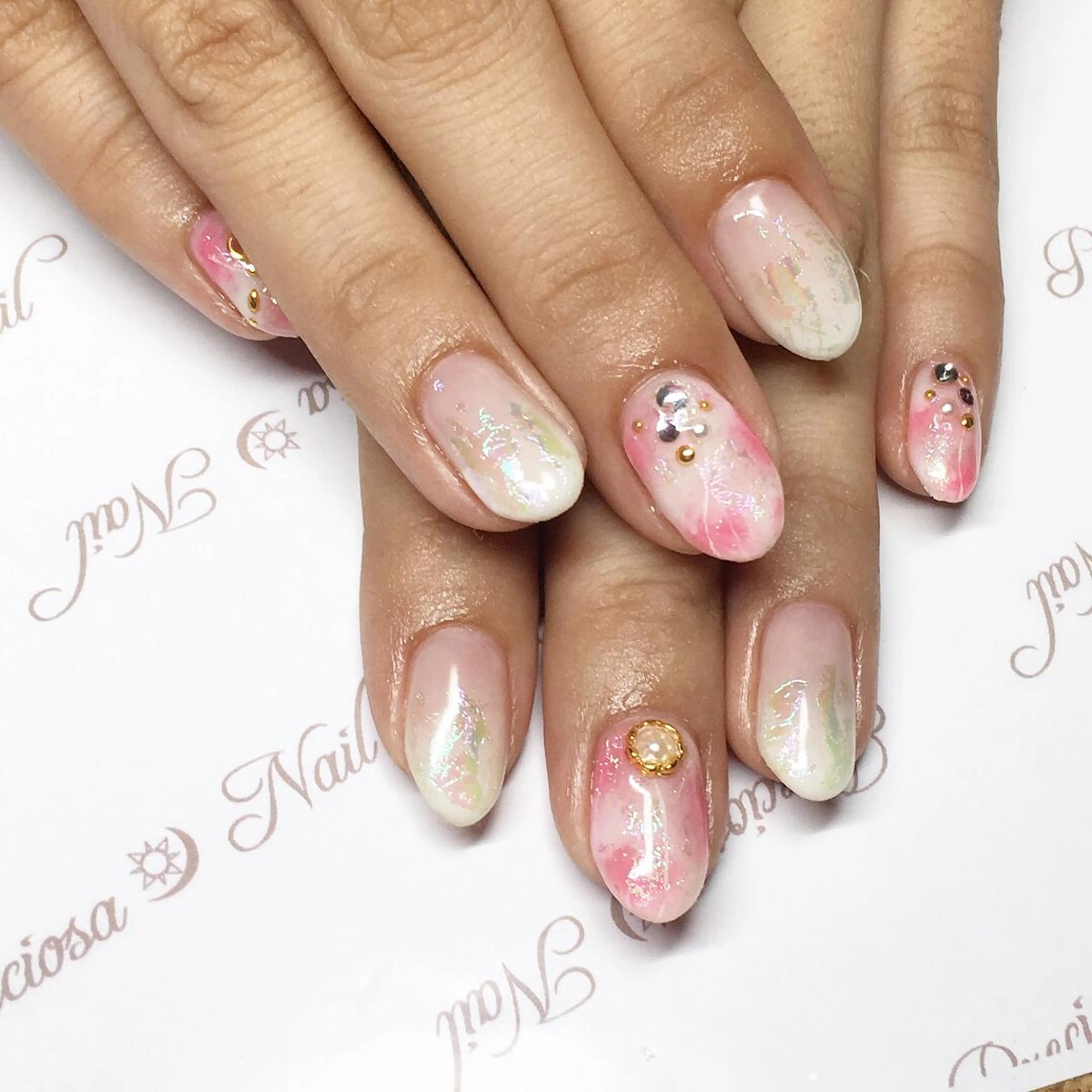 ネイル preciosa.nail所属・久場 晴美のネイルデザイン