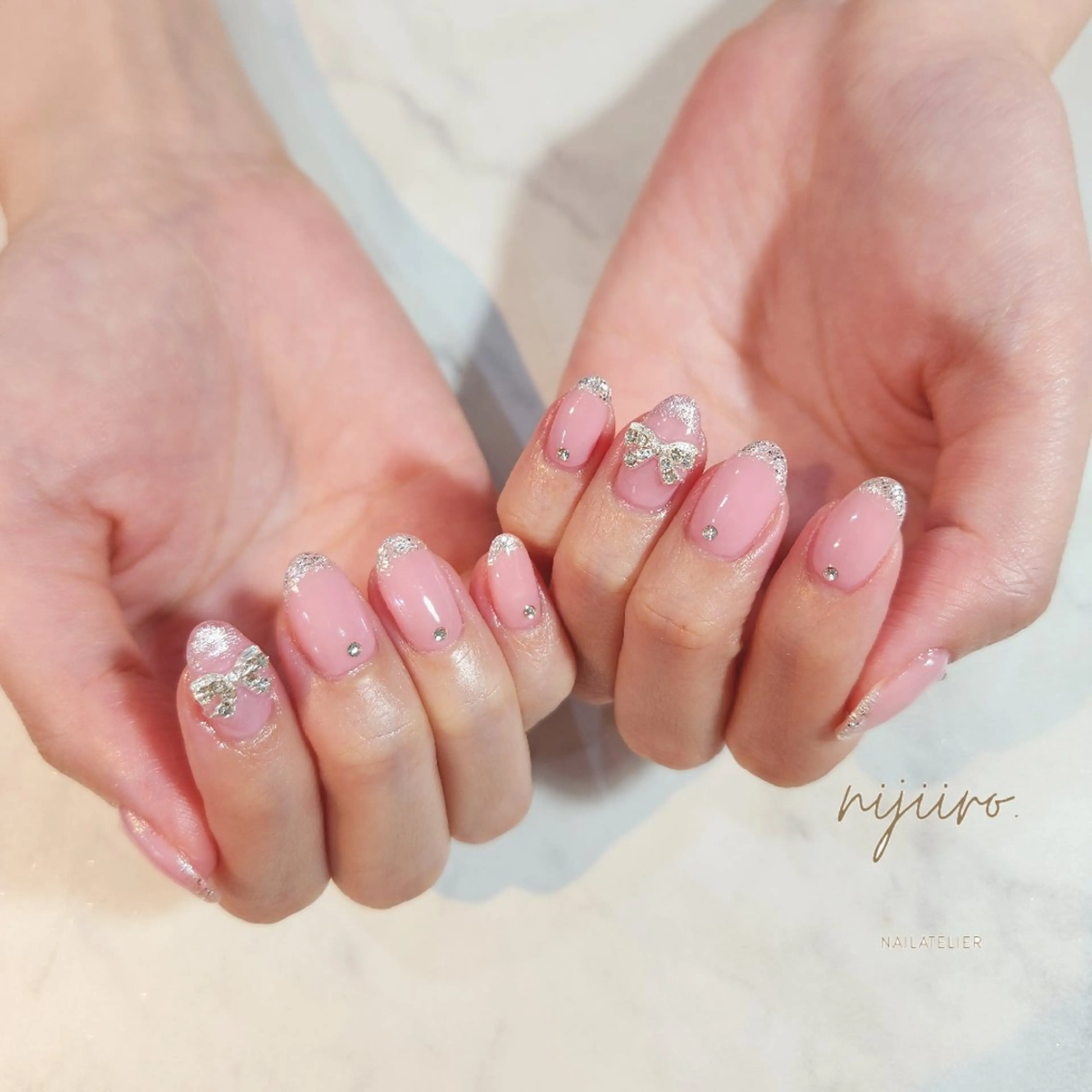 ネイル ハンドネイル nailatelier nijiiro.所属・nijiiro🌈 サトウのネイルデザイン