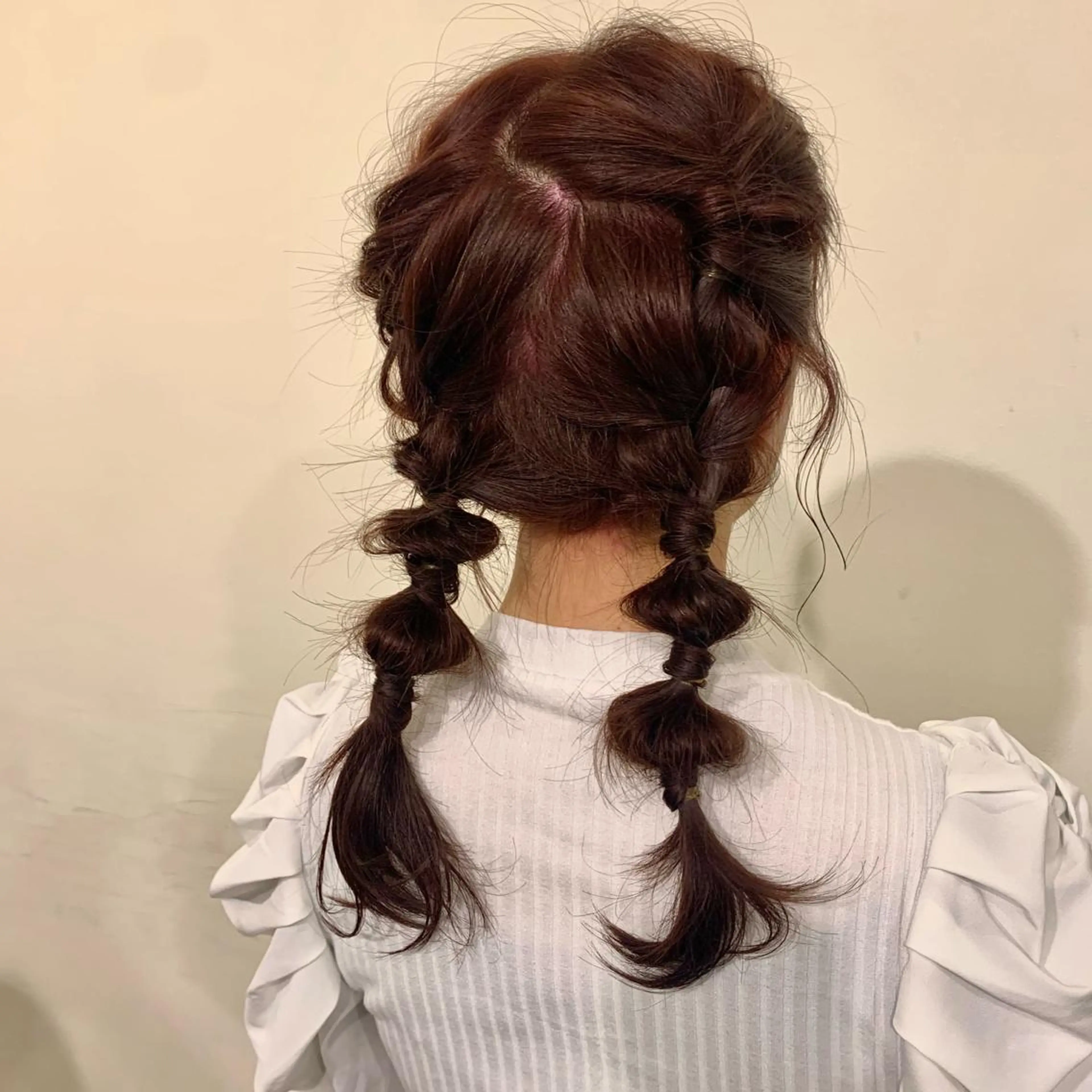 カラー ヘアアレンジ ピンクカラー MAKE'S omotesando所属・狐塚 未咲のヘアスタイル