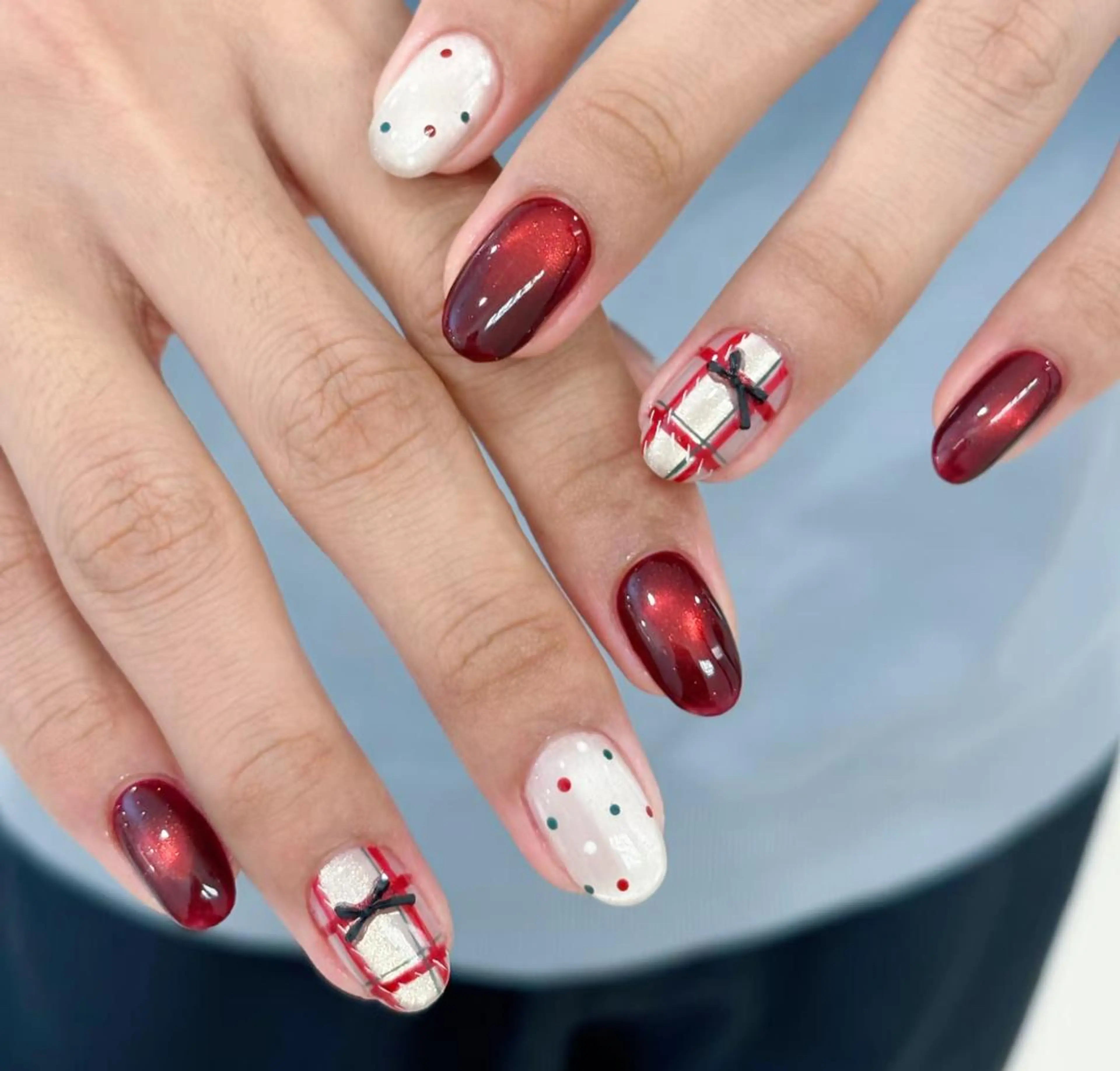 ネイル ハンドネイル 🎀 NaNa_nailのネイルデザイン